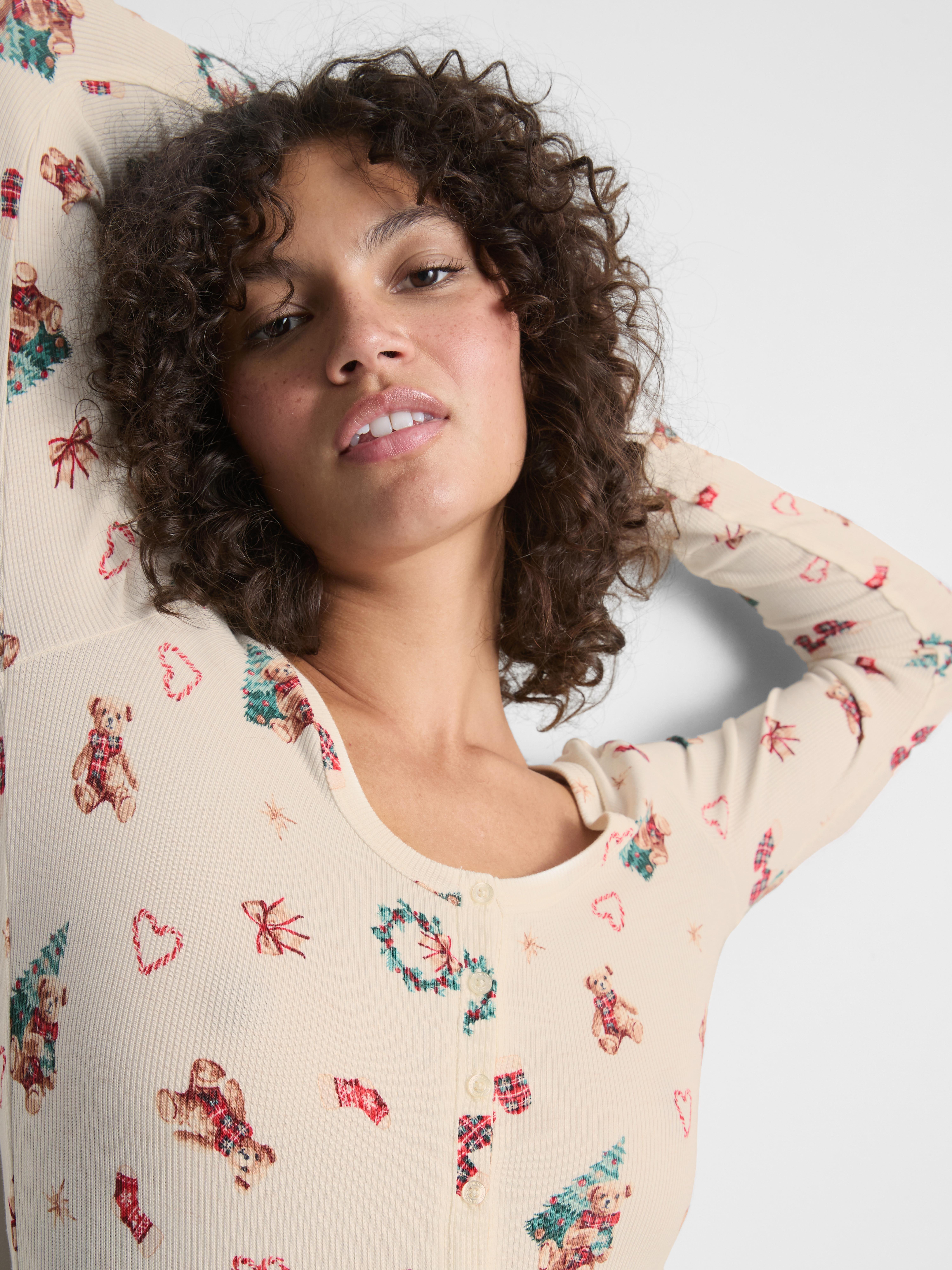 Love To Lounge Christmas Ribbed Bear-Print Romper