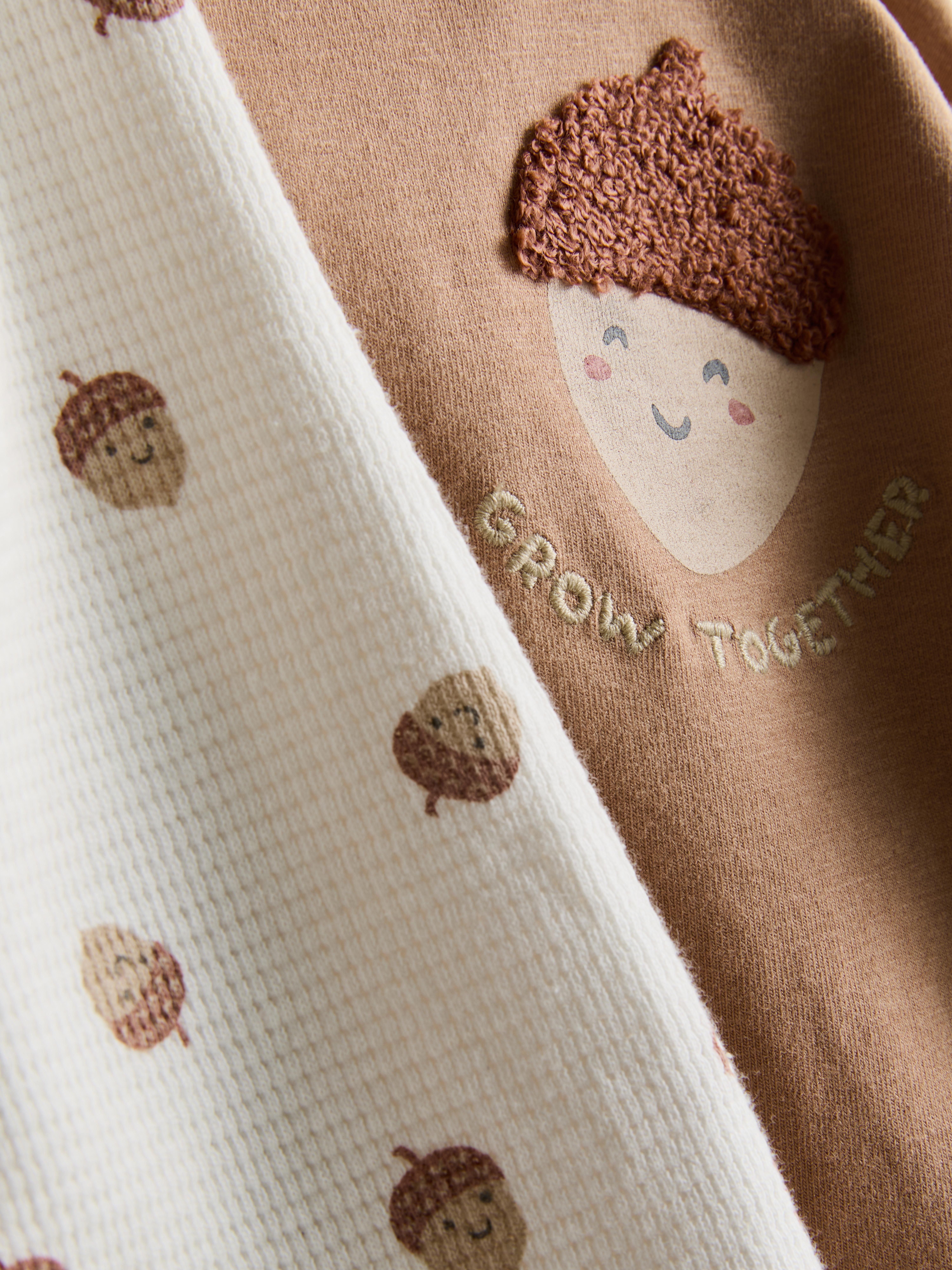 0-18mths | Acorn Graphic Top and Leggings Set
