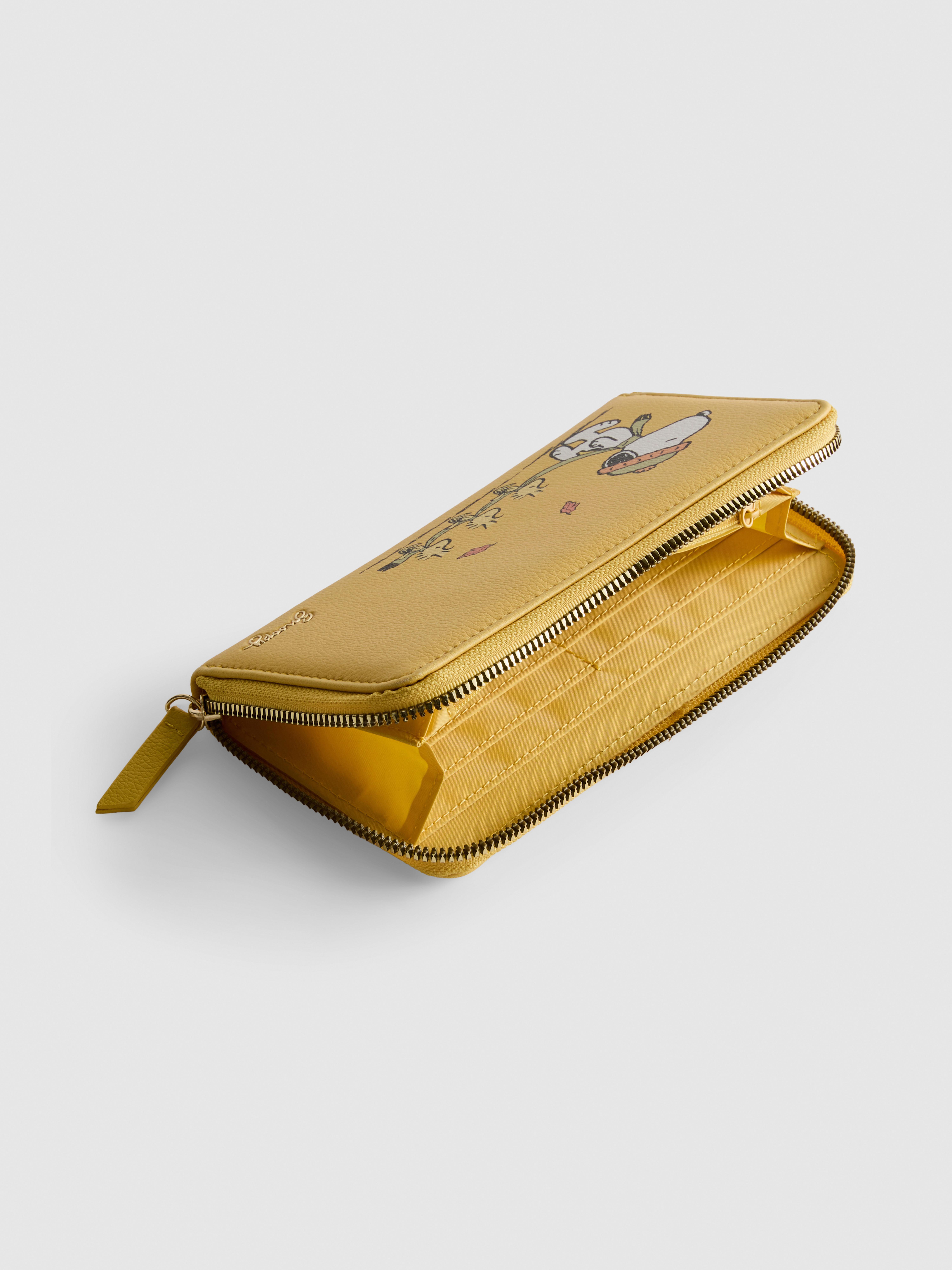Snoopy Zip-Around Wallet