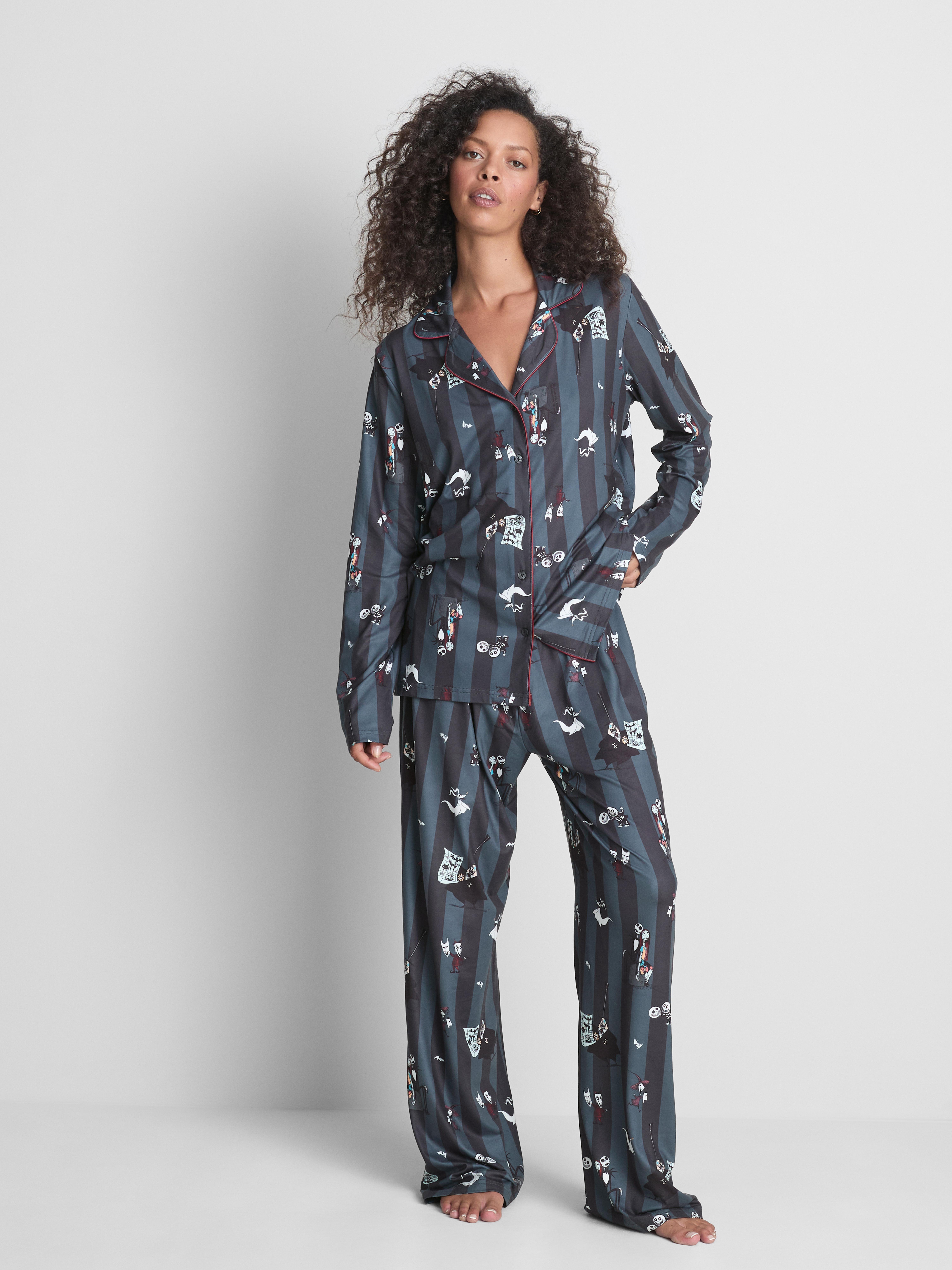 Disney's Tim Burton's The Nightmare Before Christmas Graphic Boyfriend Pajamas
