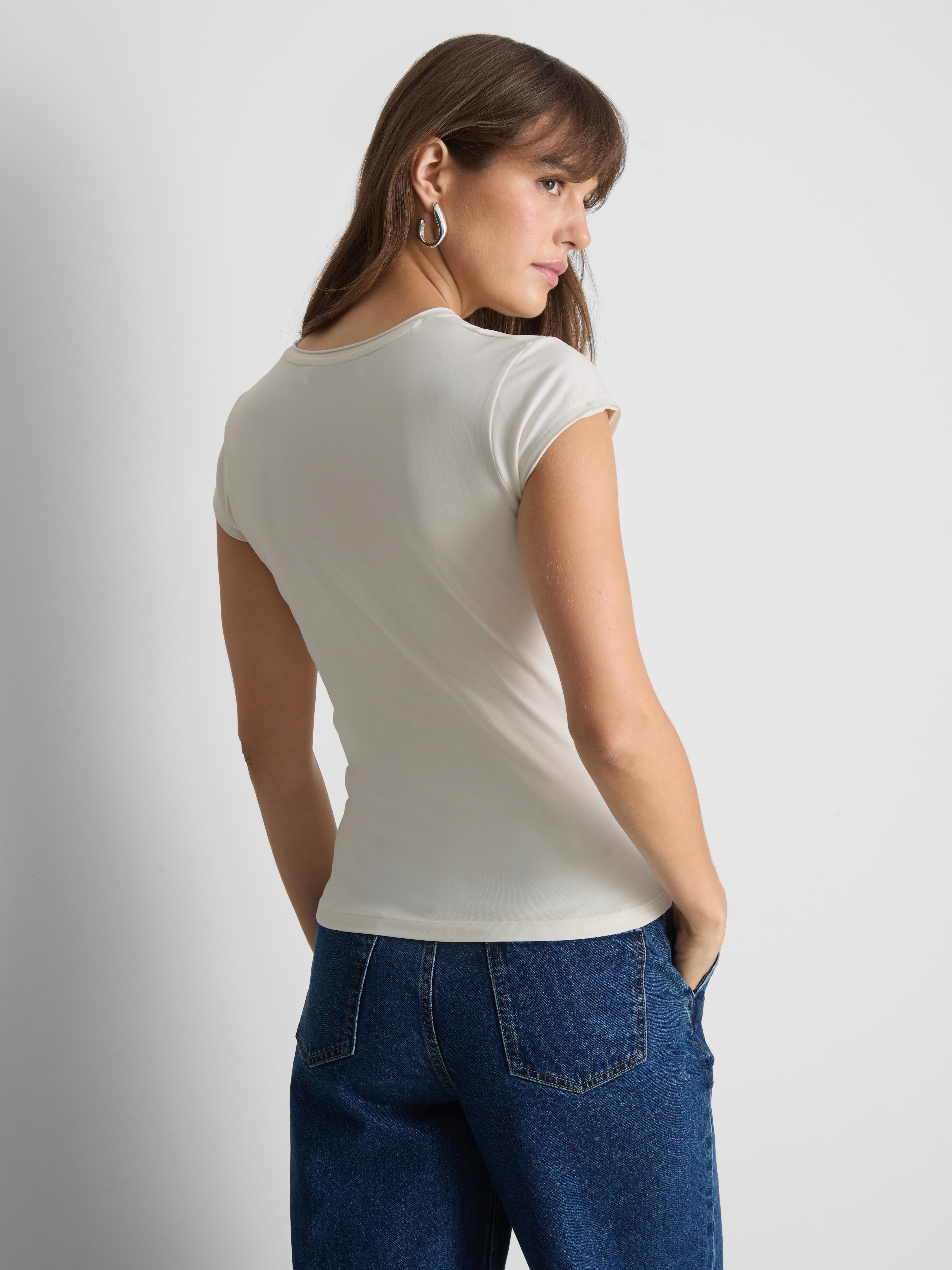 Paula Echevarría Cap-Sleeve Slogan Tee