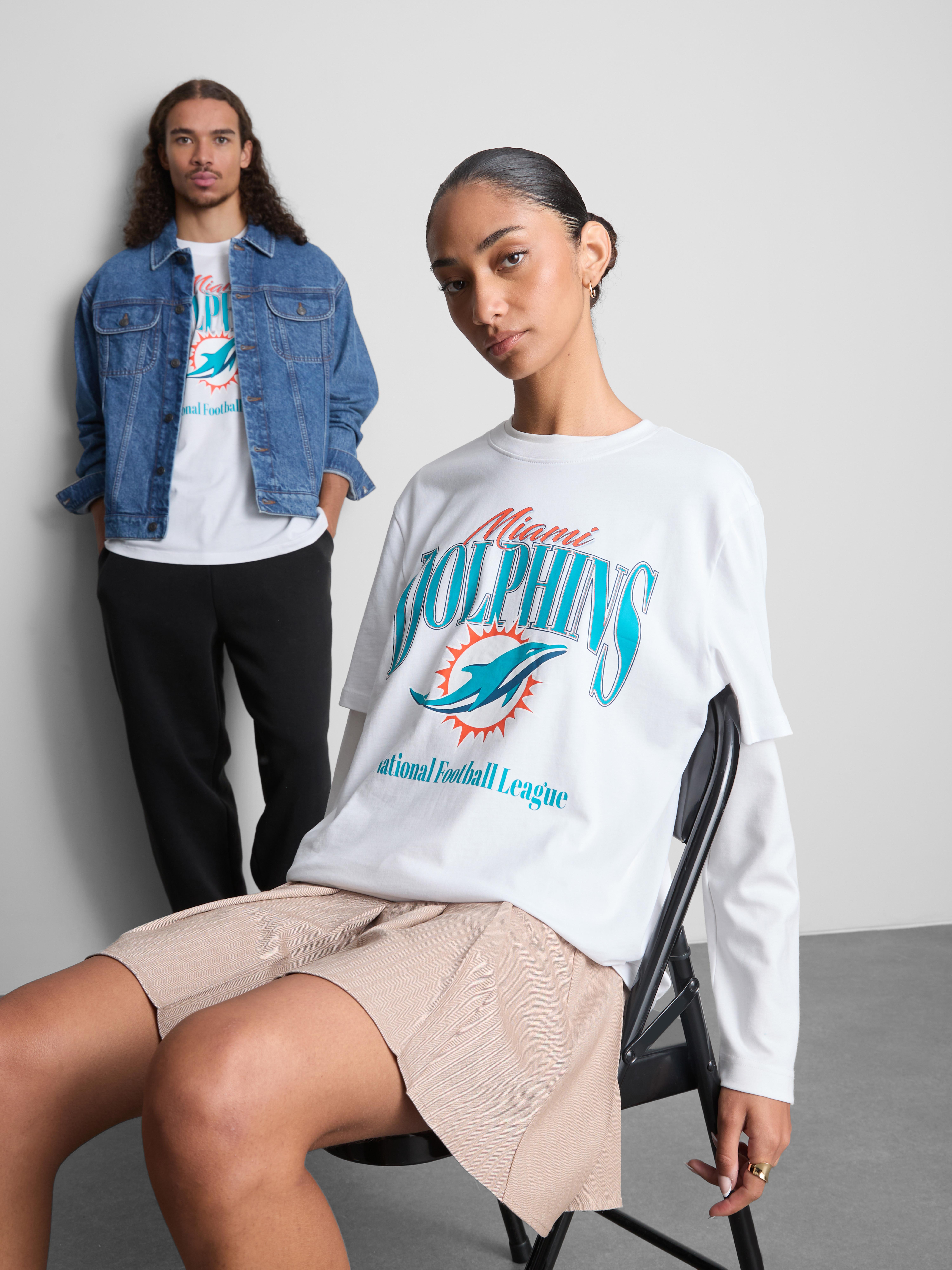 Men's Ivory NFL Miami Dolphins Pure Cotton Graphic T-Shirt | Primark