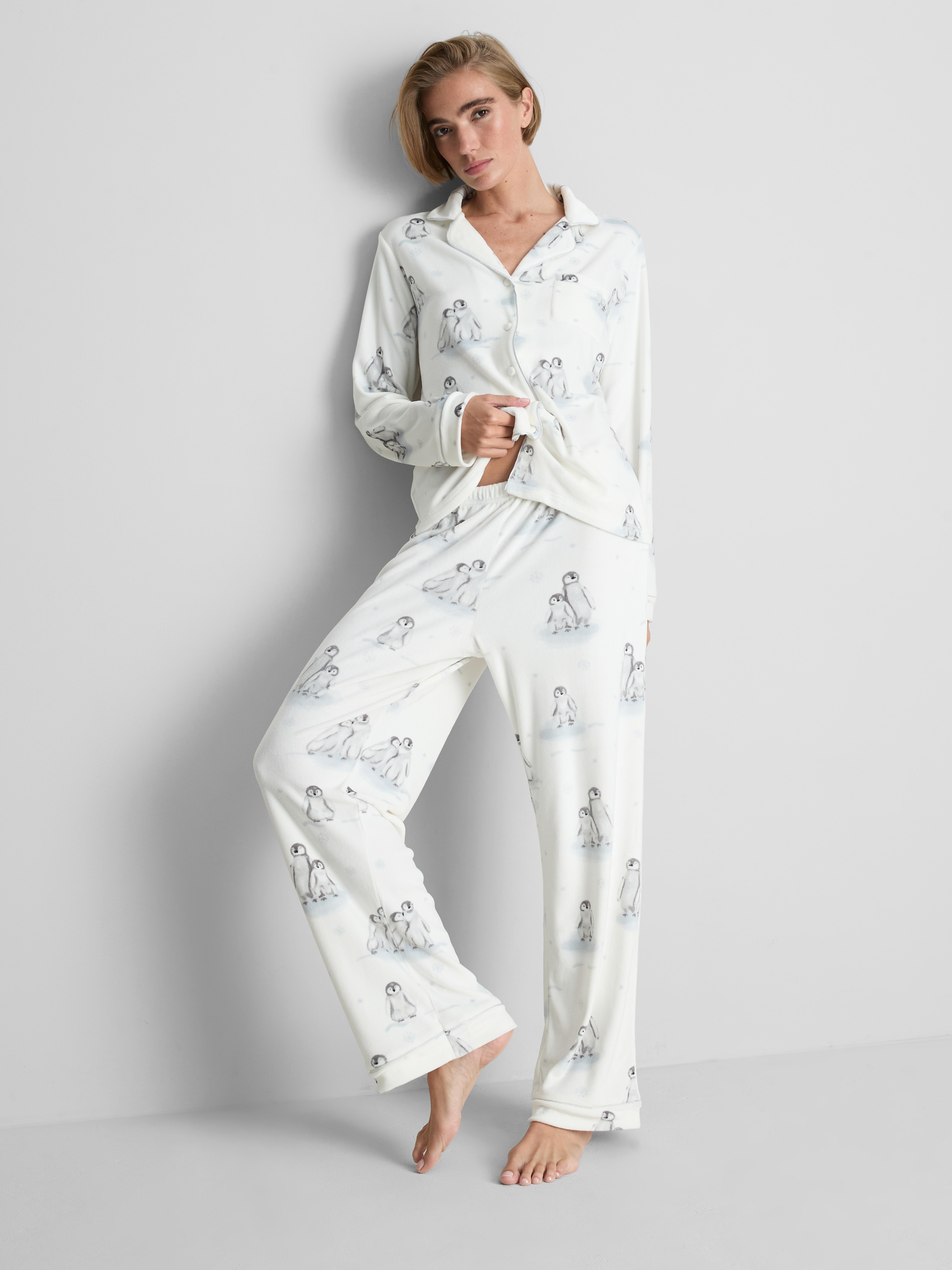 Plush Christmas Penguin Print Boyfriend Pajamas