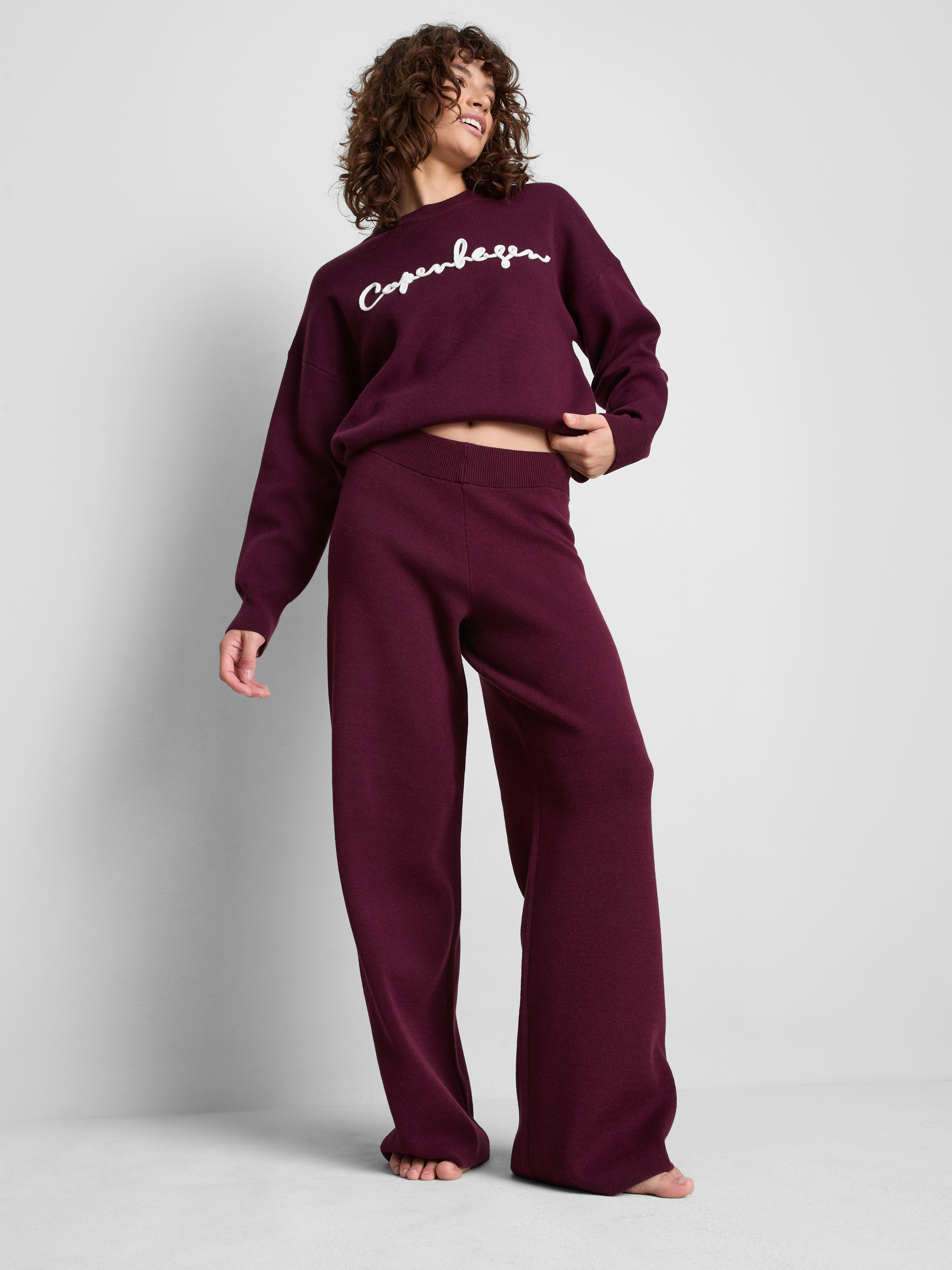 Leggings de pernera ancha en punto compacto Burdeos