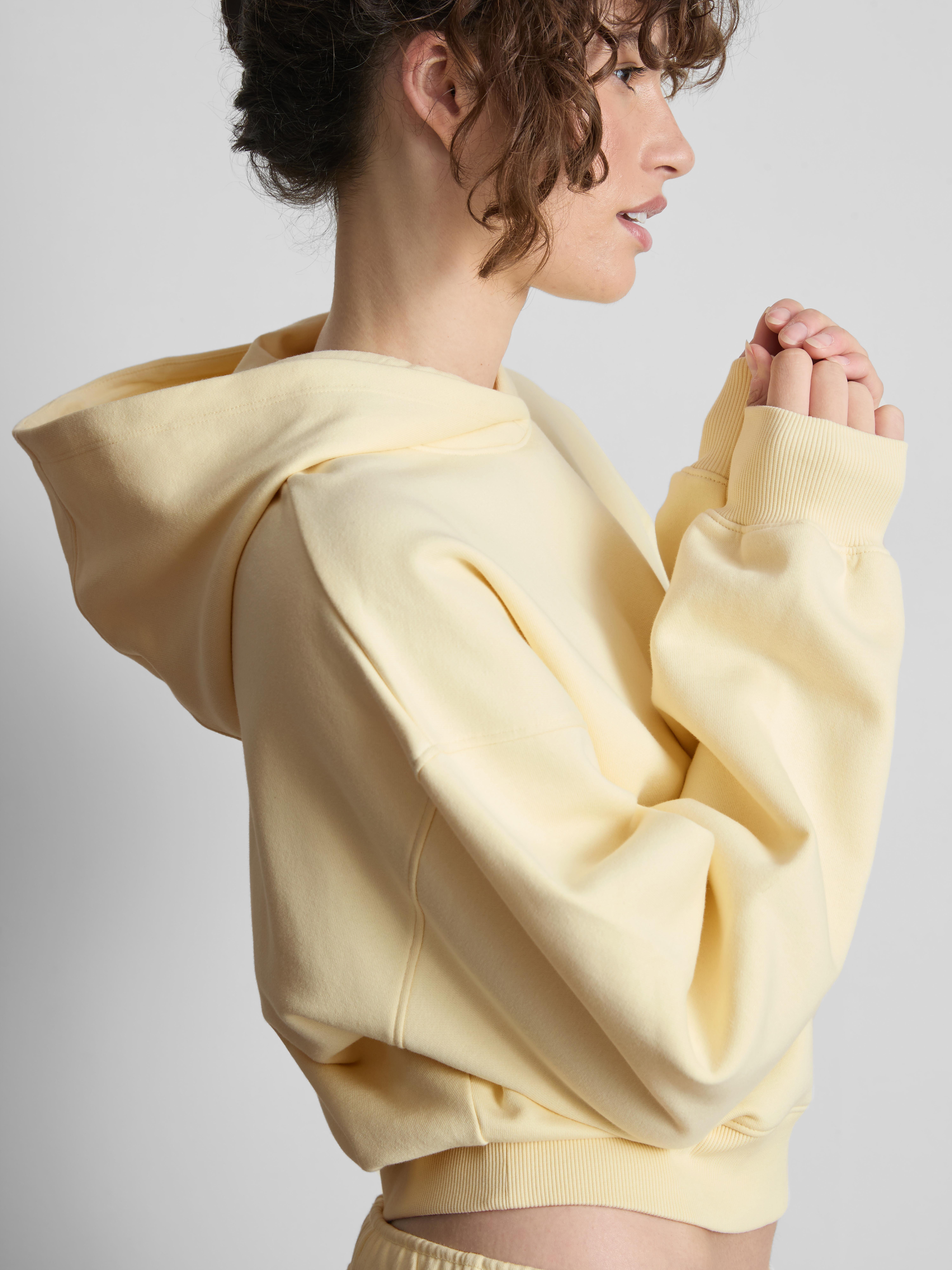The Primark Scene | Sweat à capuche court et épaules tombantes