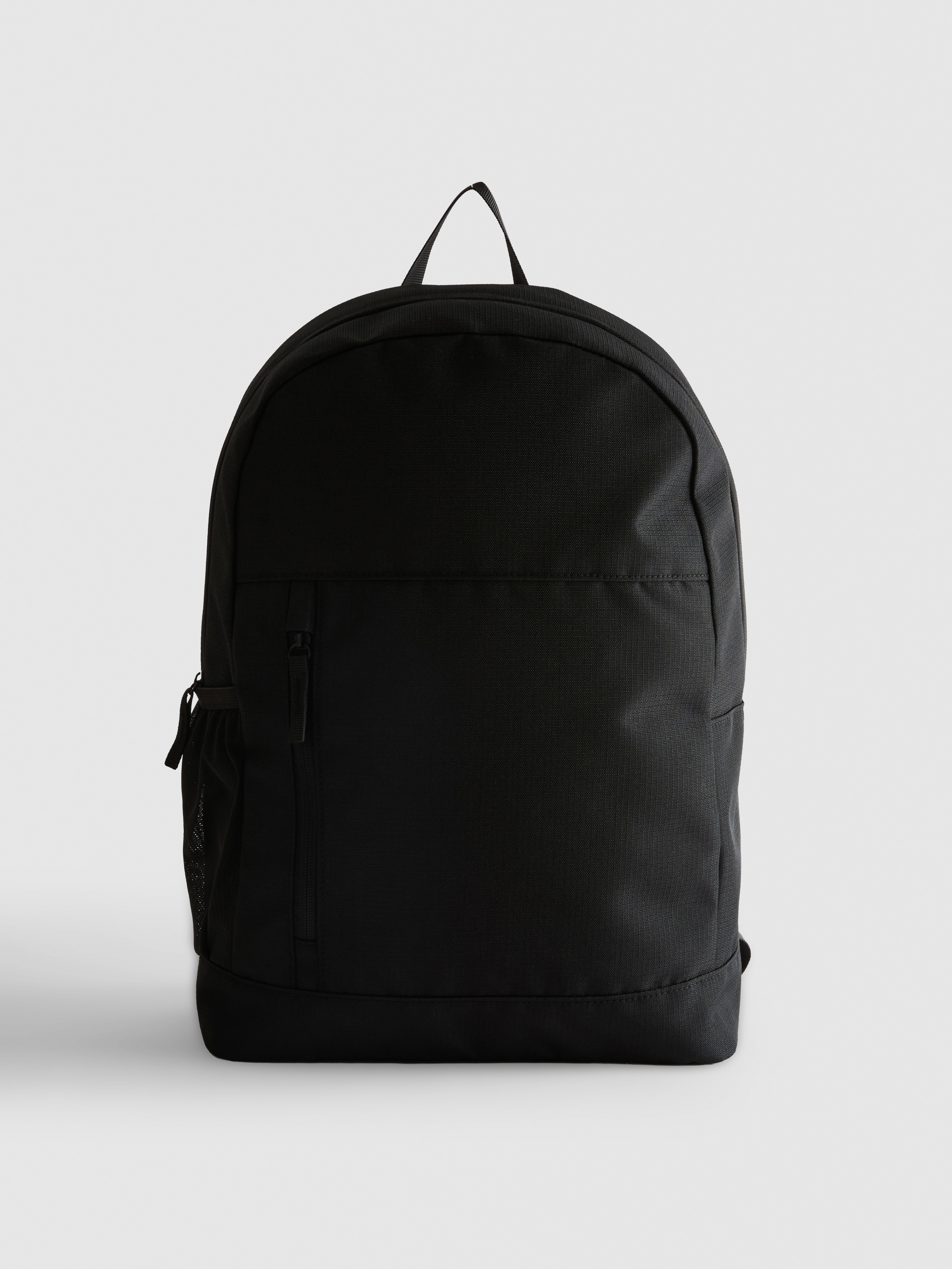Mochila con bolsillo con cremallera