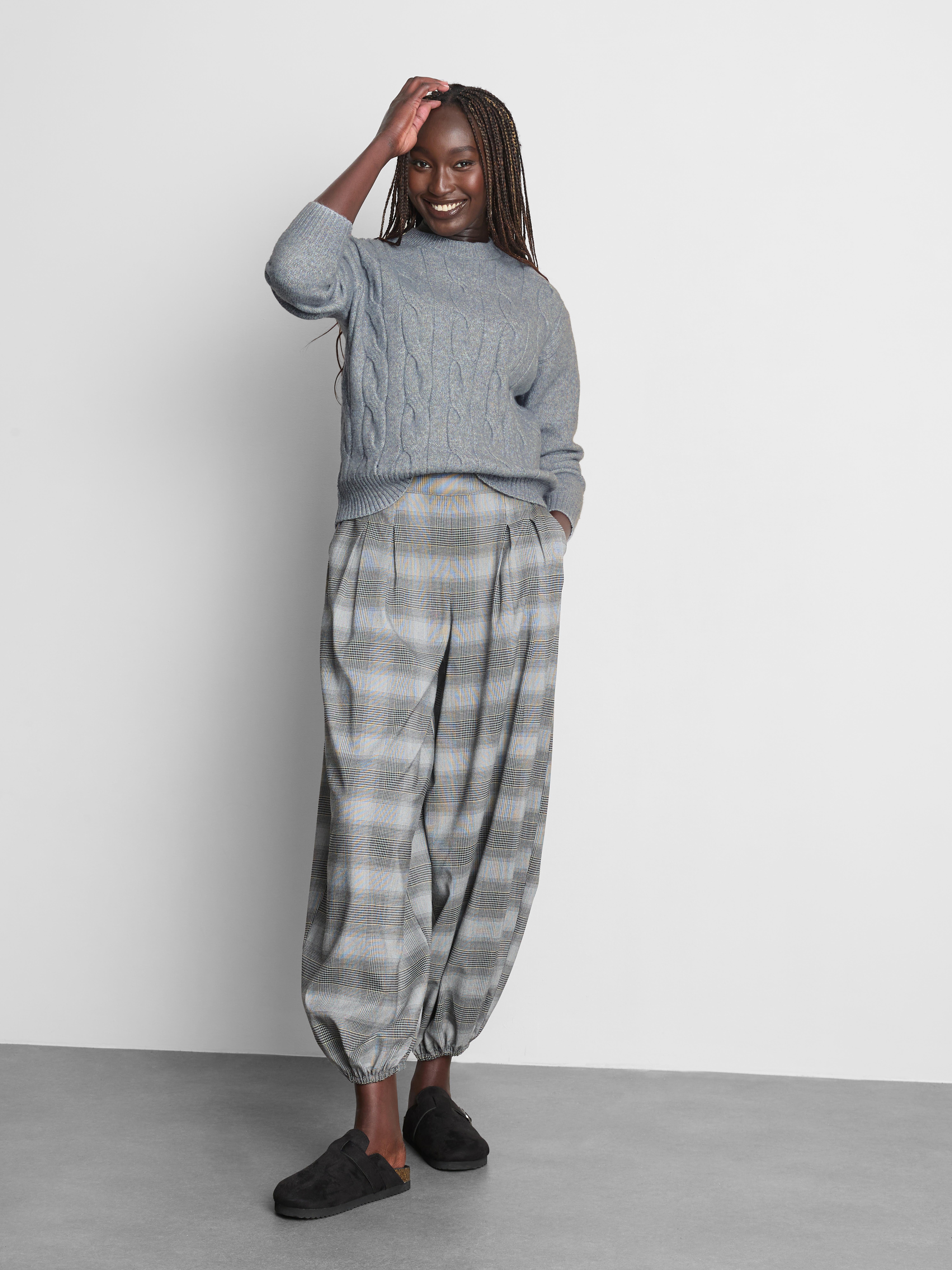 Cable Knit Crew Neck Sweater