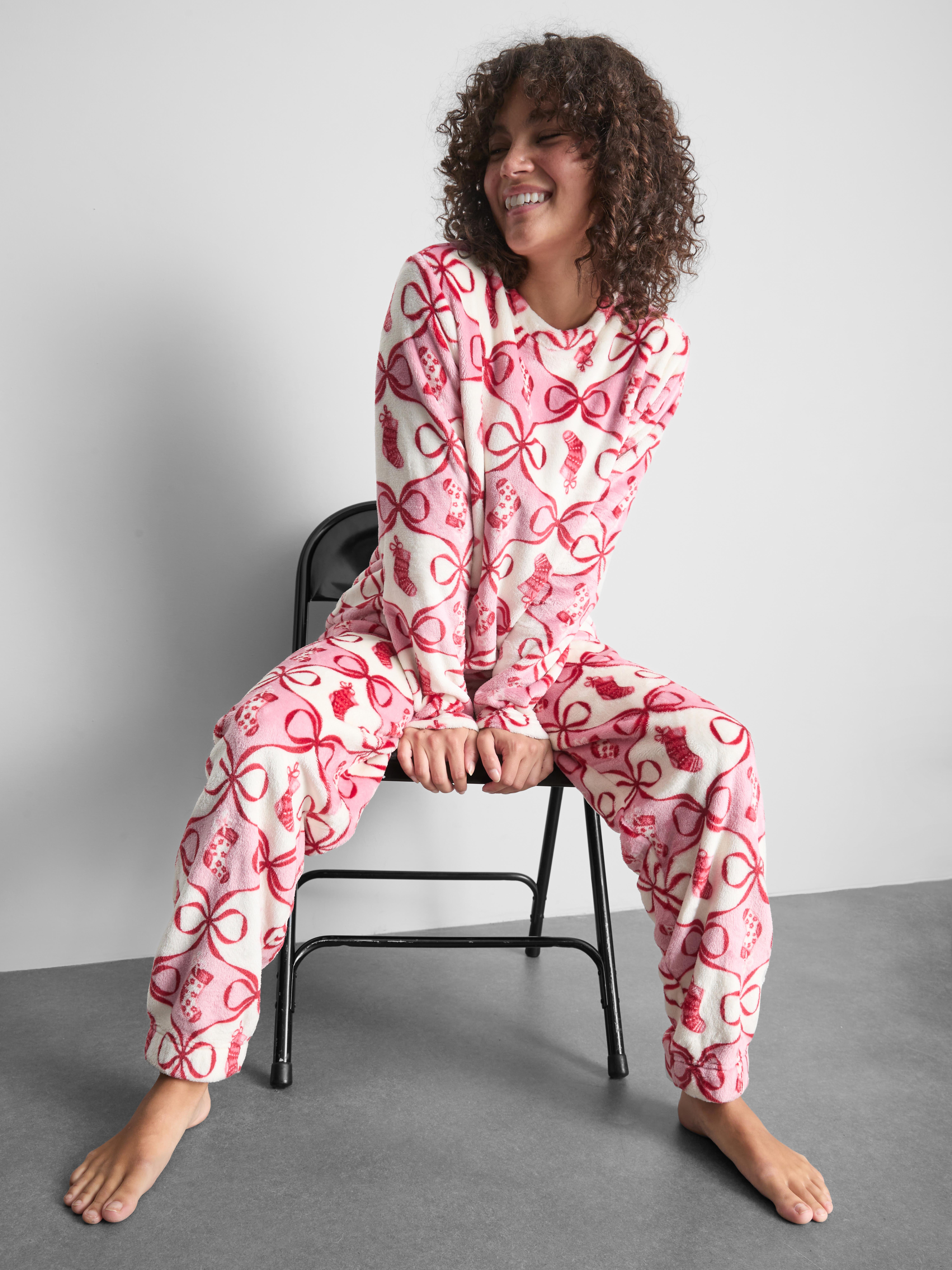Christmas Plush Long Sleeve Pyjamas