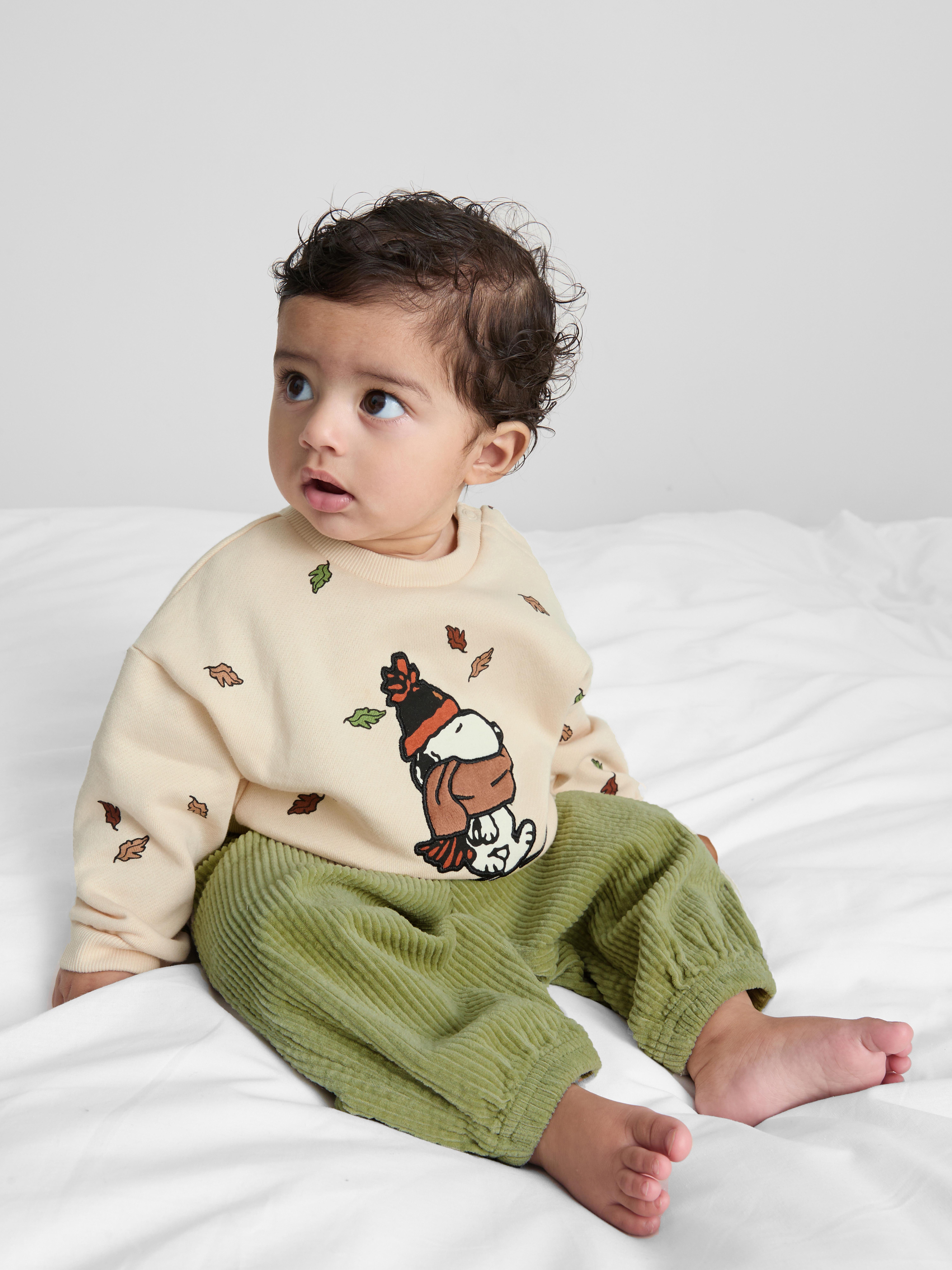 0-18mths | Peanuts Snoopy Sweatshirt and Joggers Newborn Set