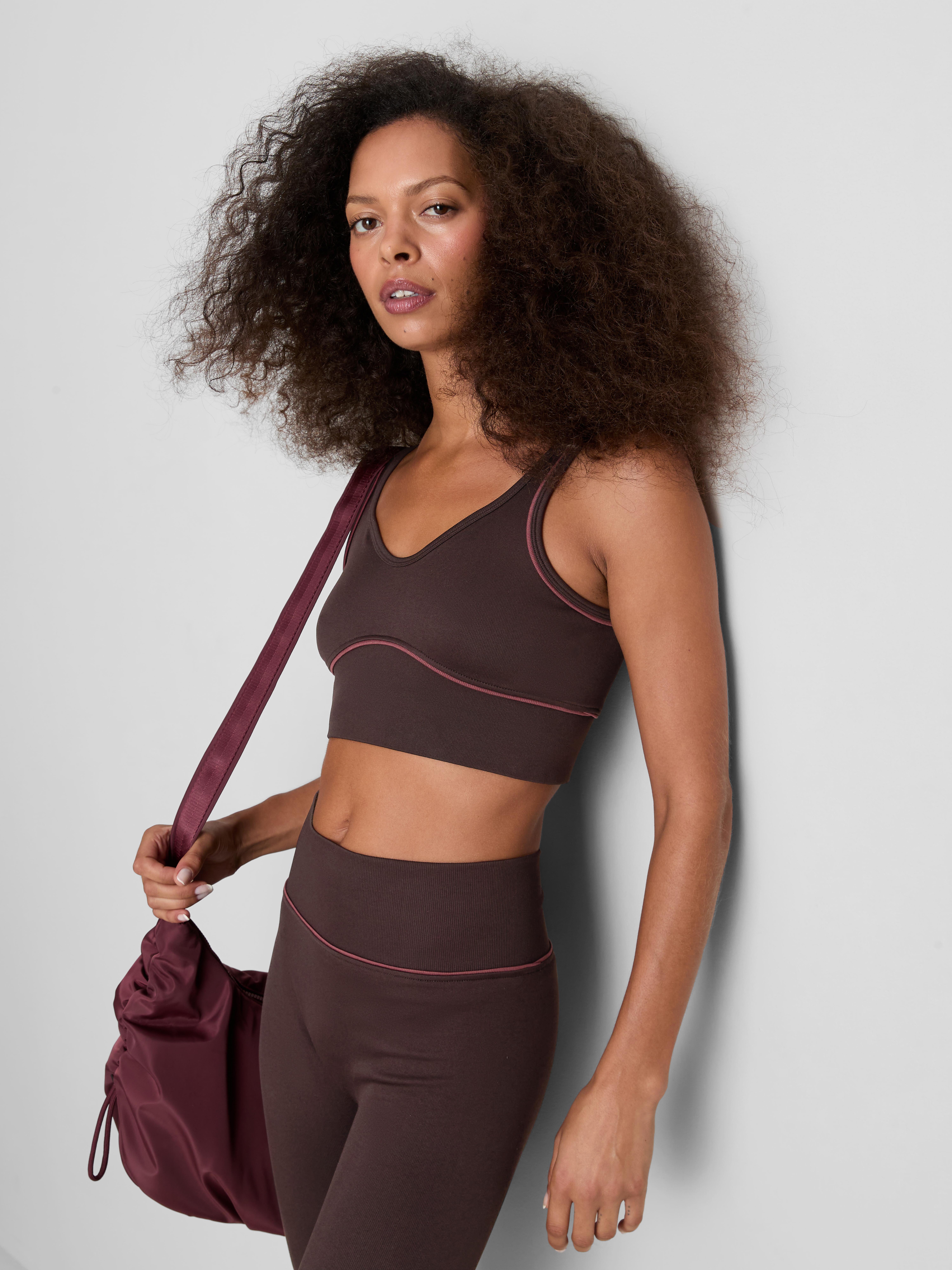 Seamless Pipe-Detail Active Crop Top