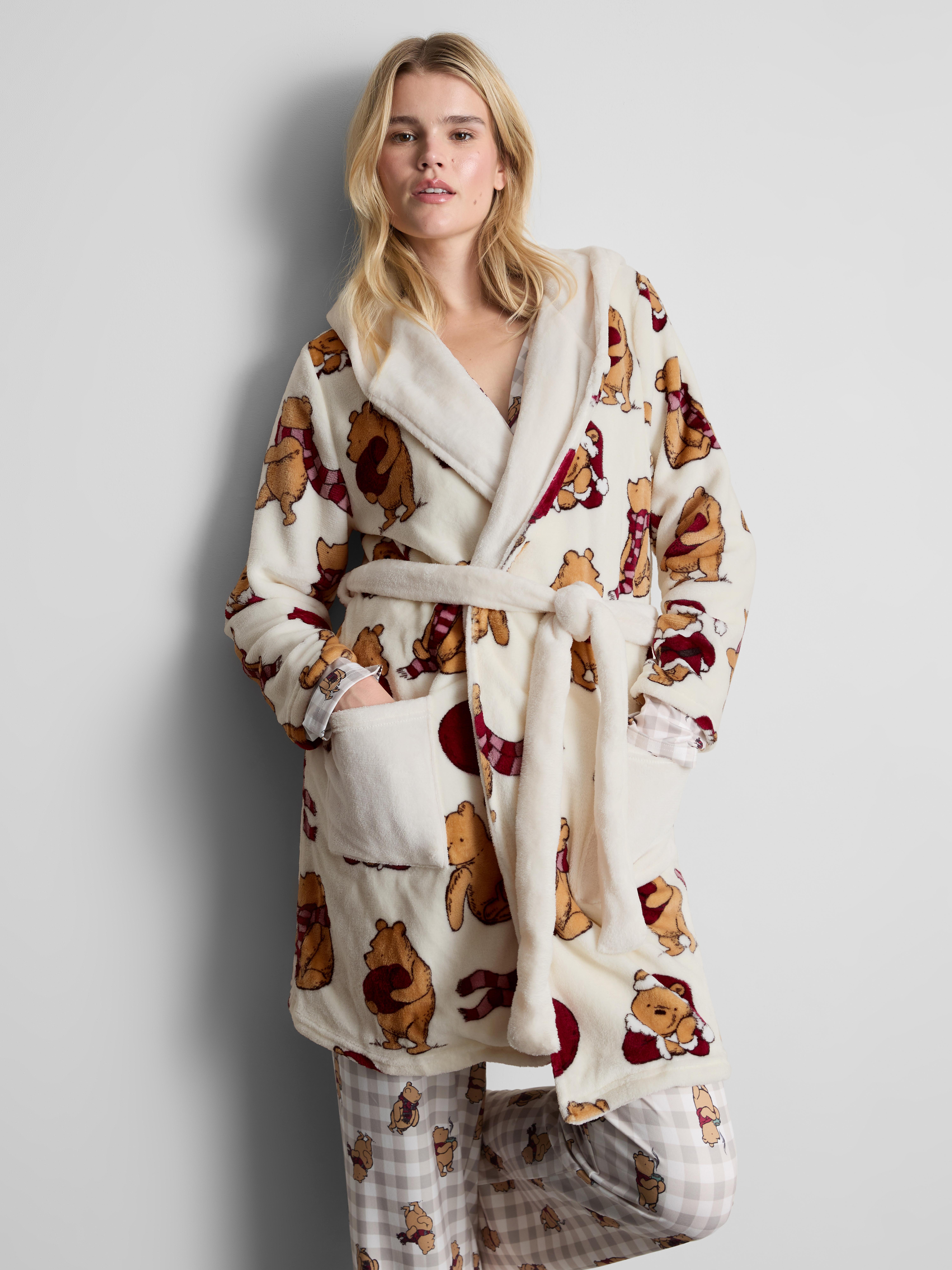 Disney’s Winnie the Pooh Bathrobe