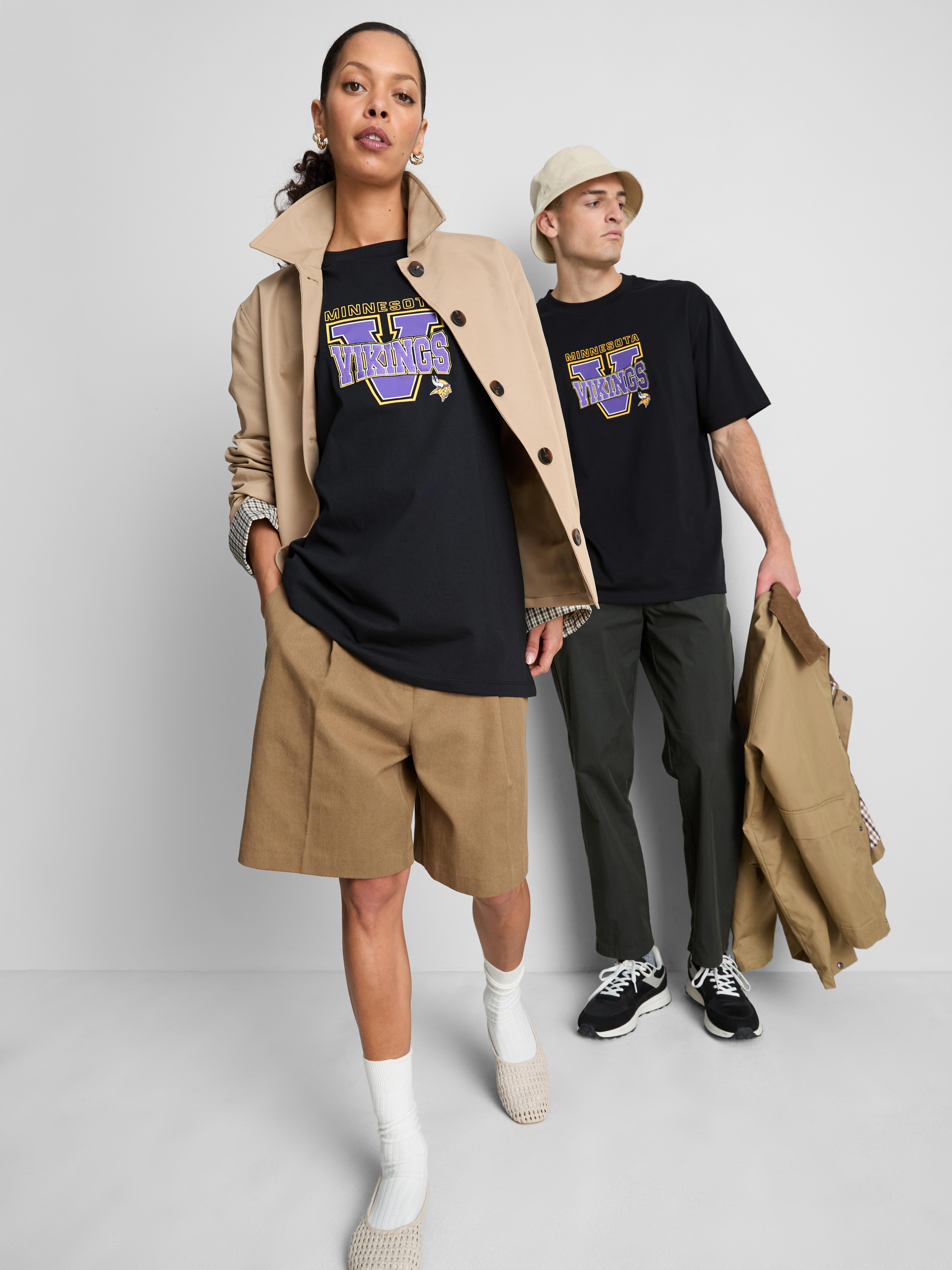 Minnesota Vikings Graphic T-Shirt