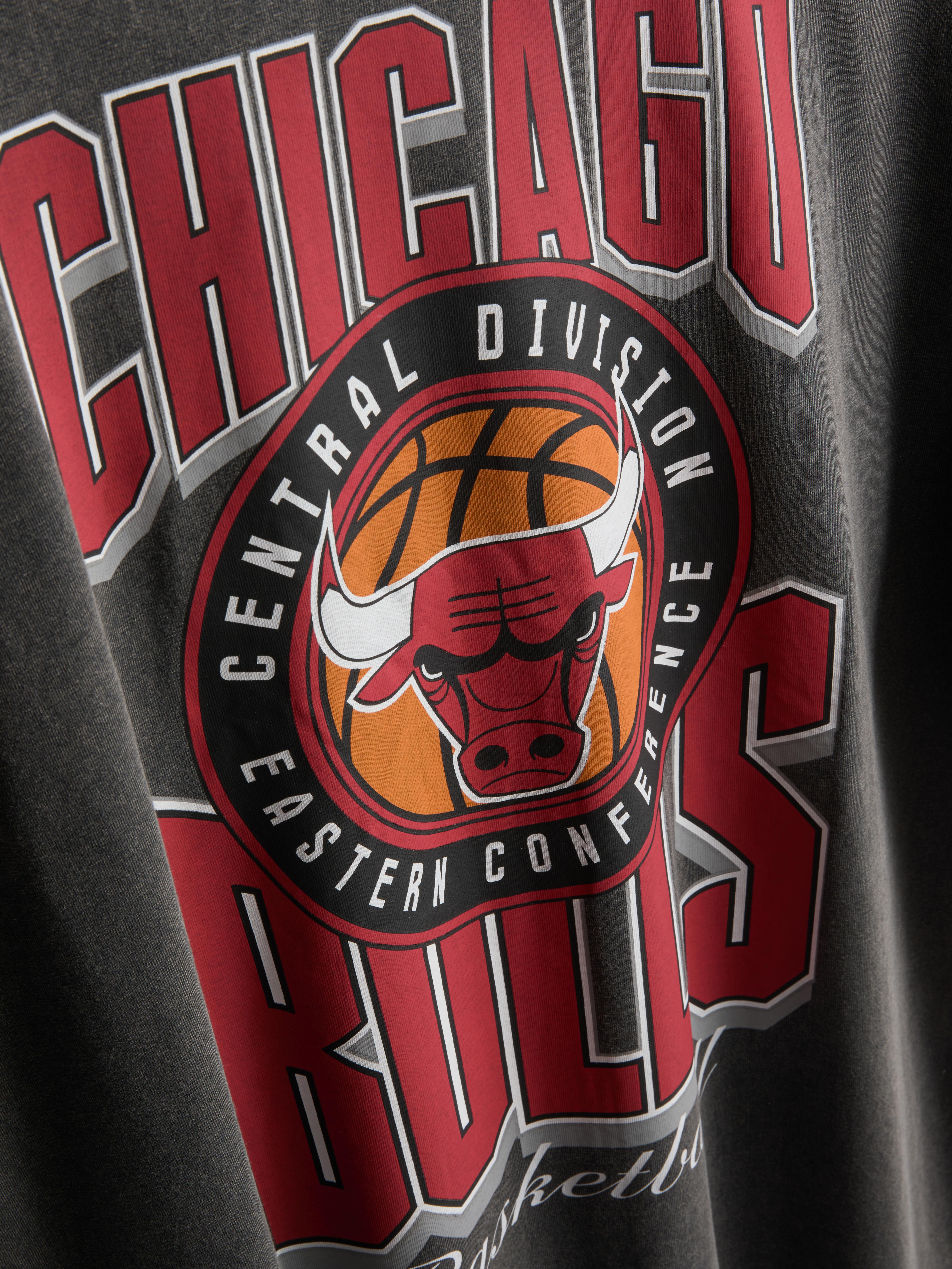 NBA Chicago Bulls Pure Cotton Graphic T-Shirt