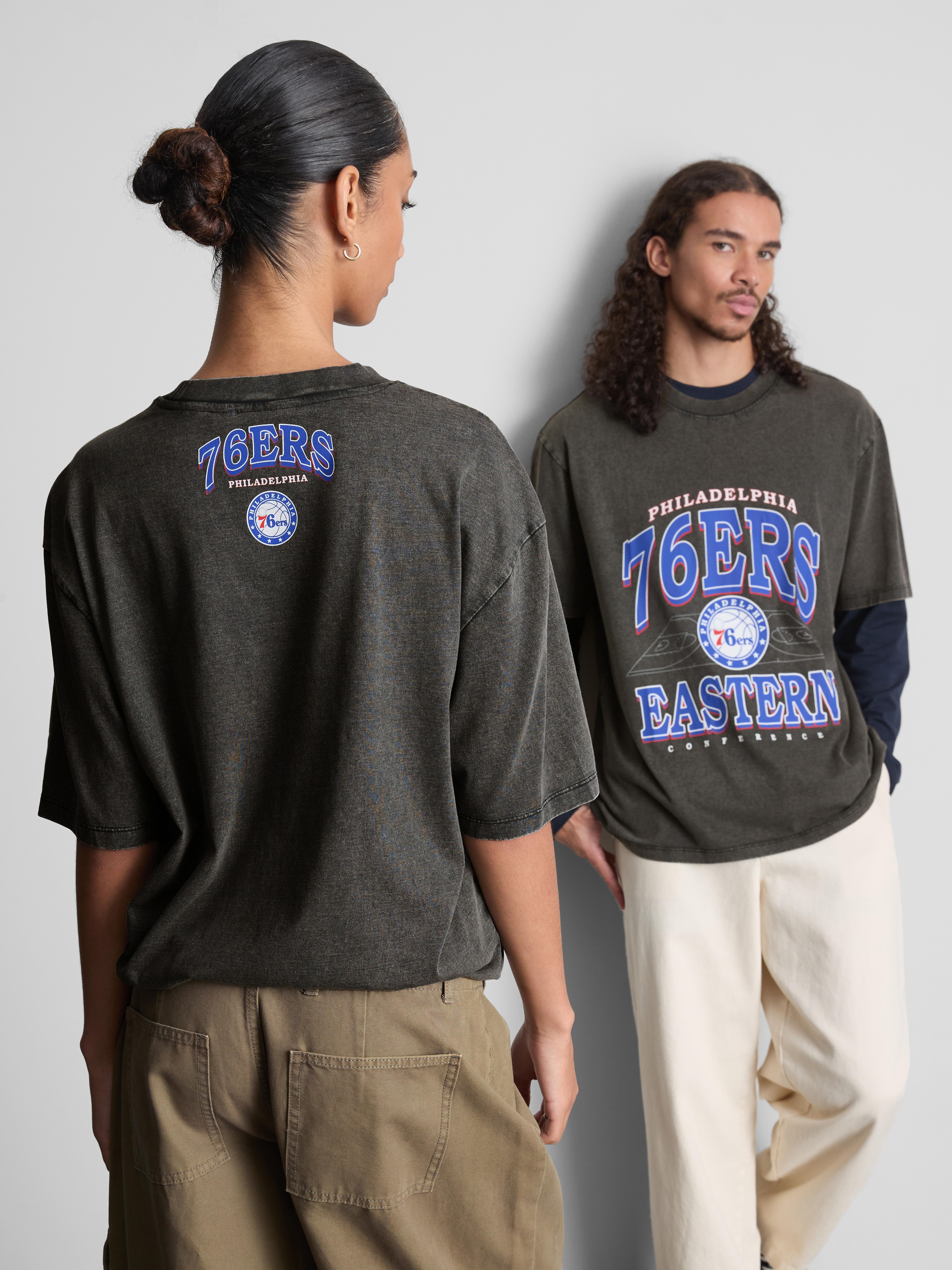 NBA Philadelphia 76ers Pure Cotton Graphic T-Shirt