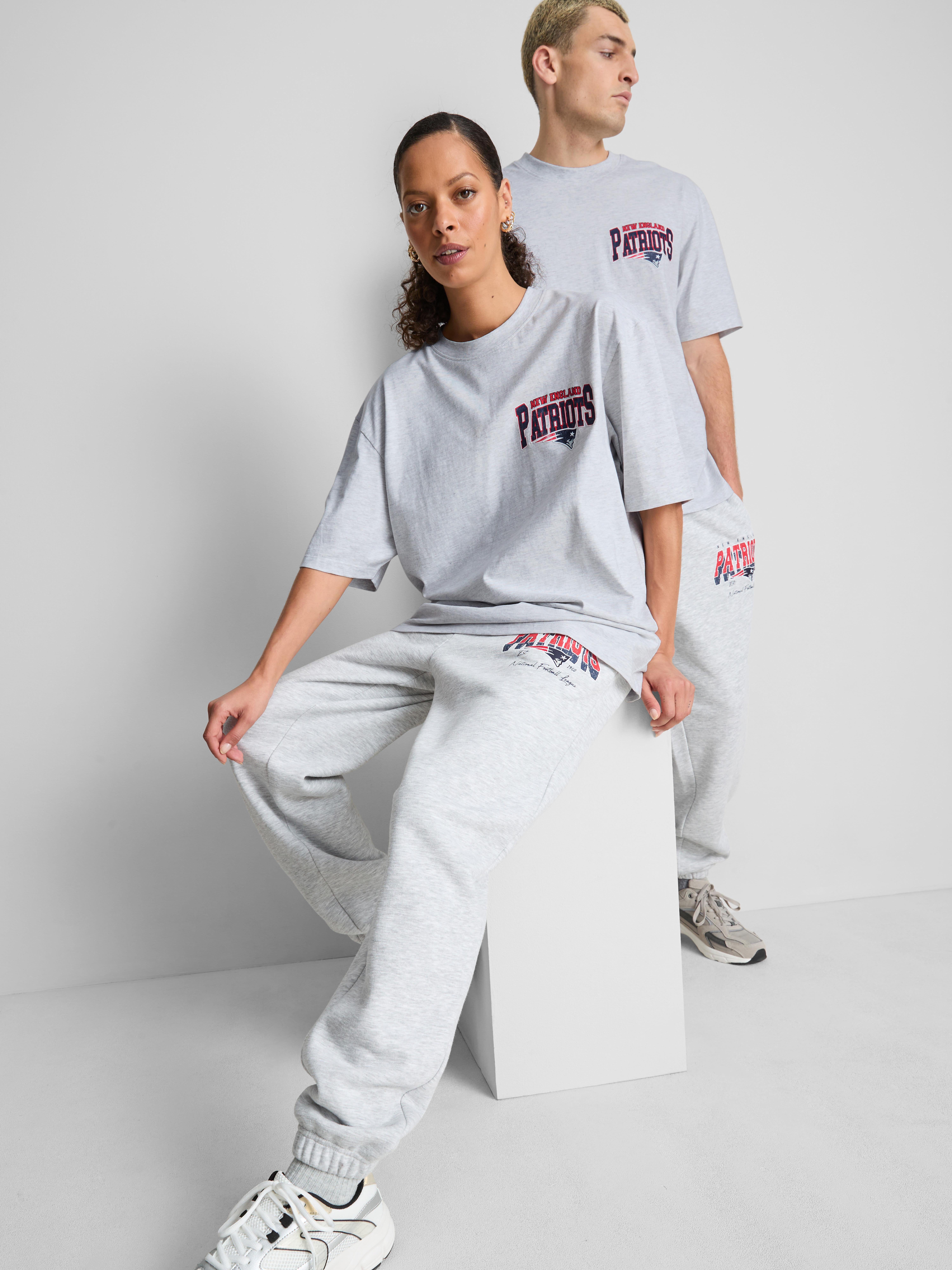 NFL New England Patriots Graphic T-Shirt