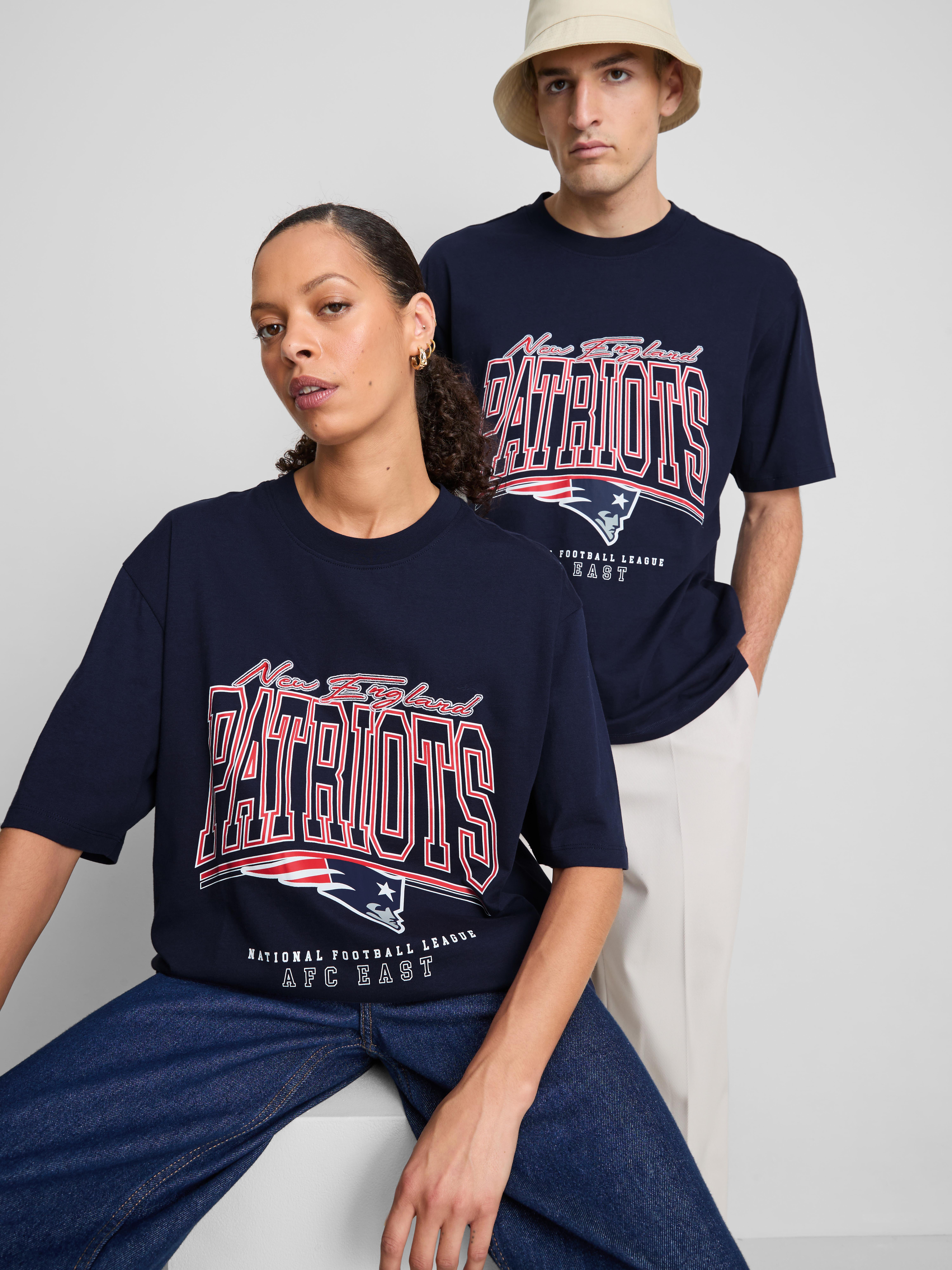 NFL New England Patriots Graphic T-Shirt