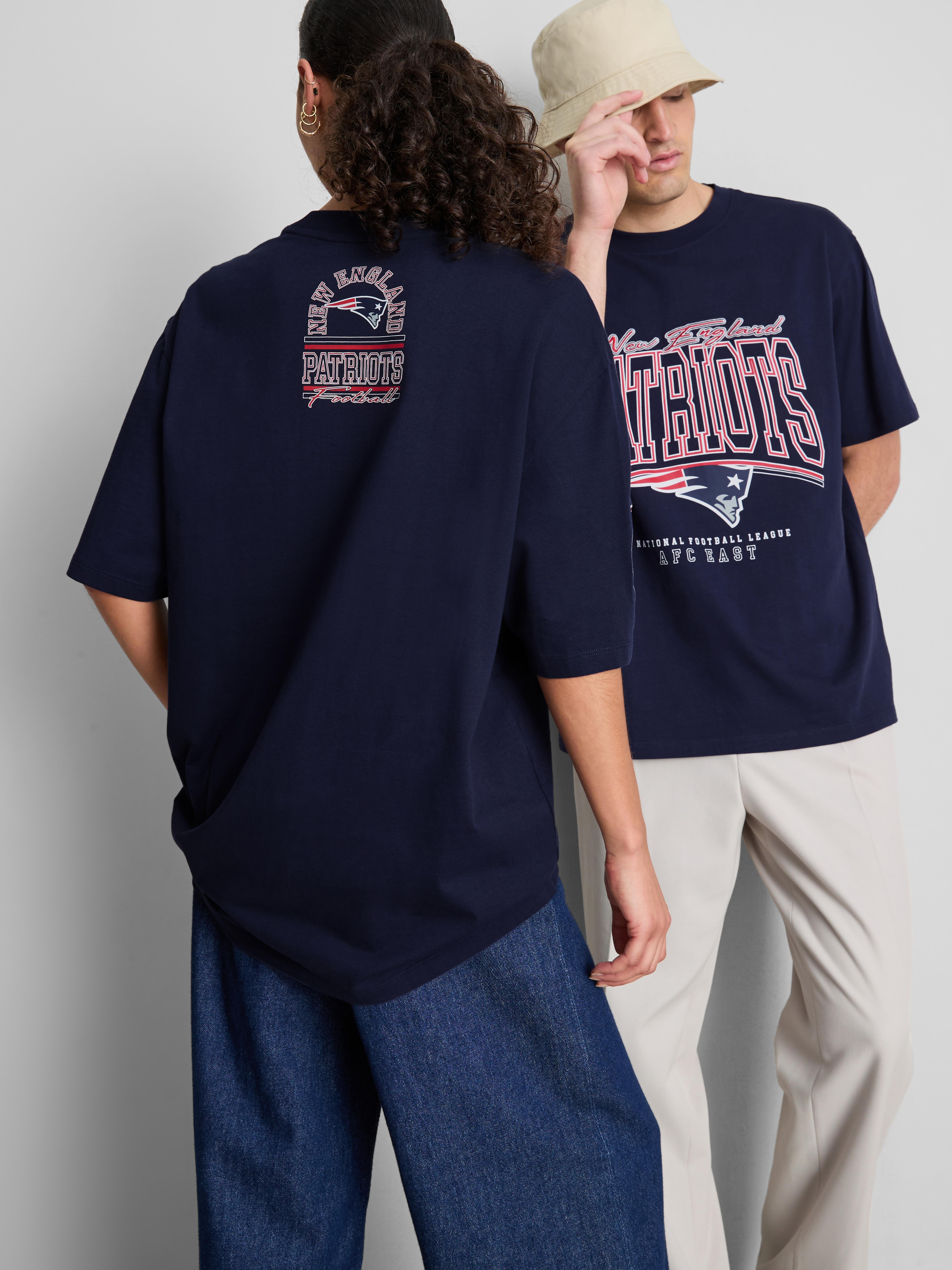 NFL New England Patriots Graphic T-Shirt
