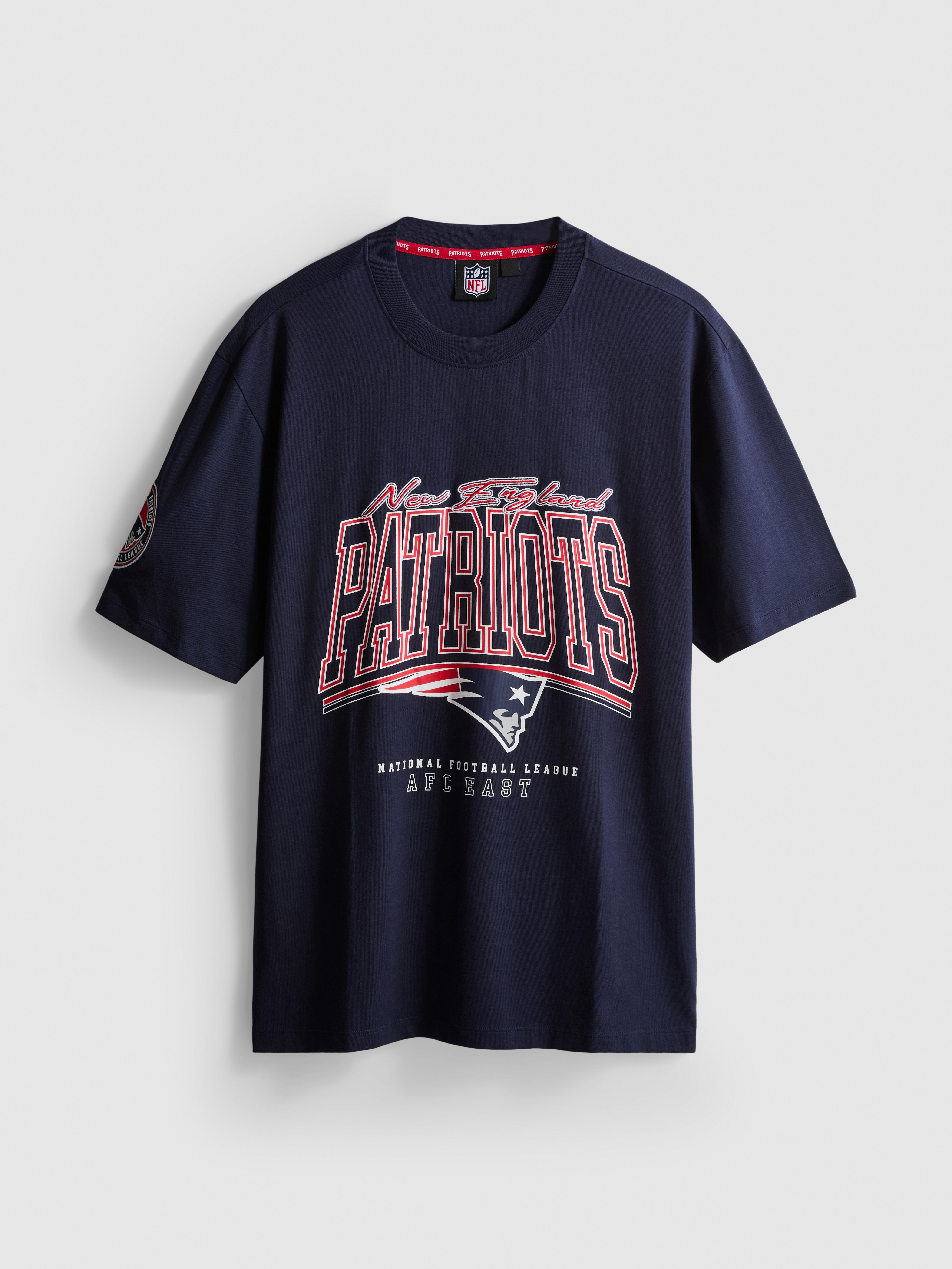 NFL New England Patriots Graphic T-Shirt