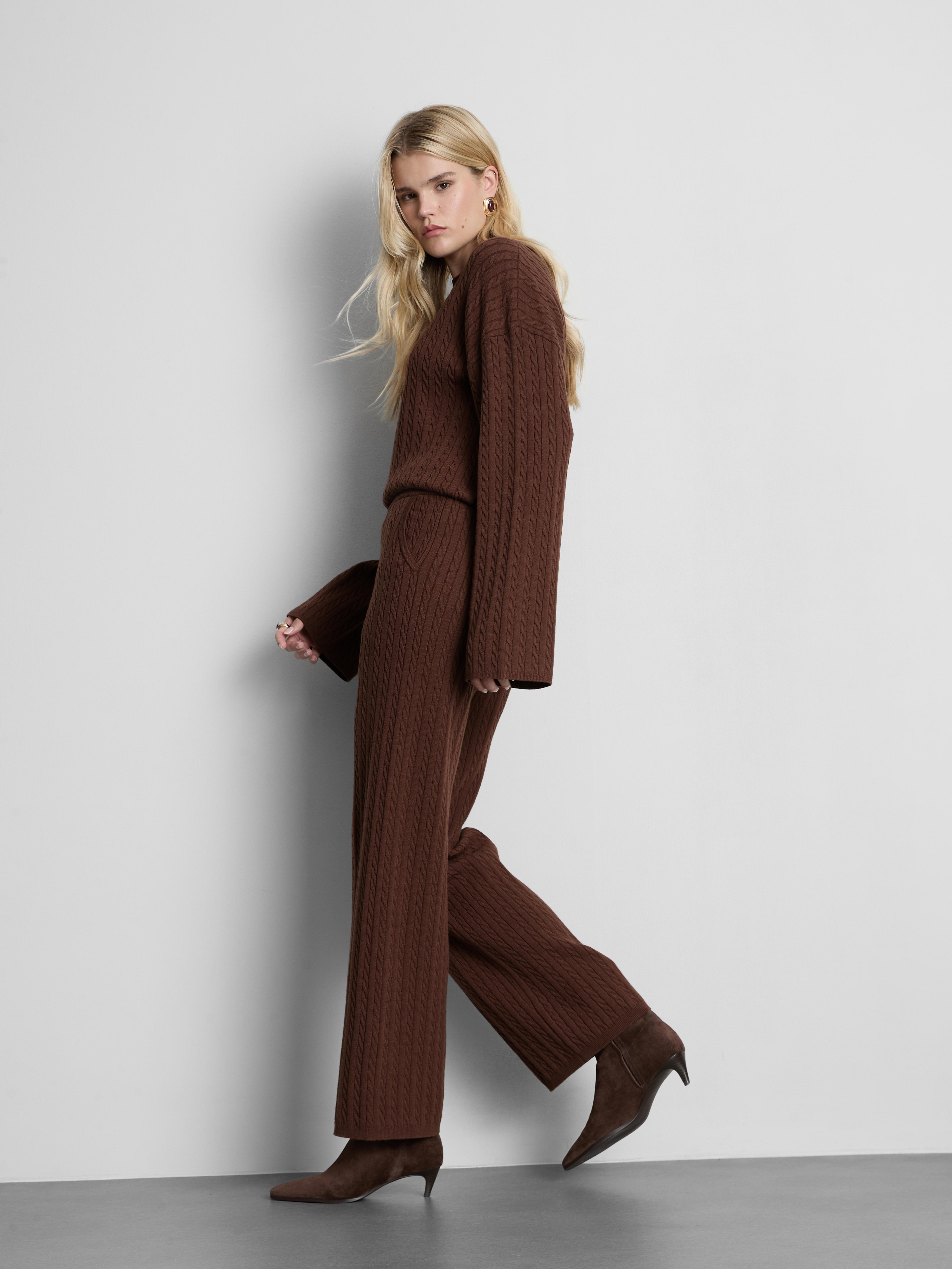 MAJOR FIND | Cable Knit Straight Leg Pants