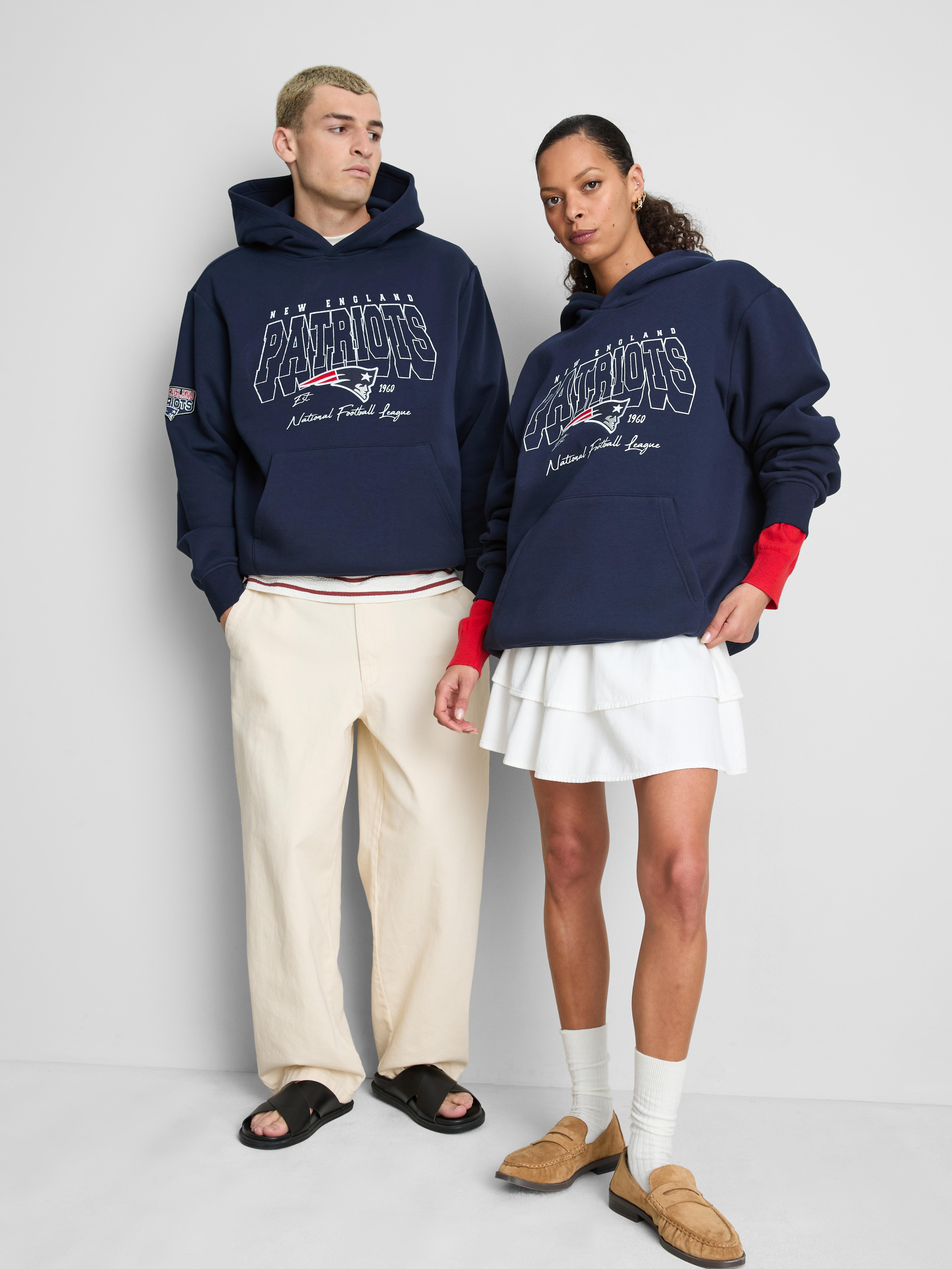 NFL New England Patriots Graphic Hoodie