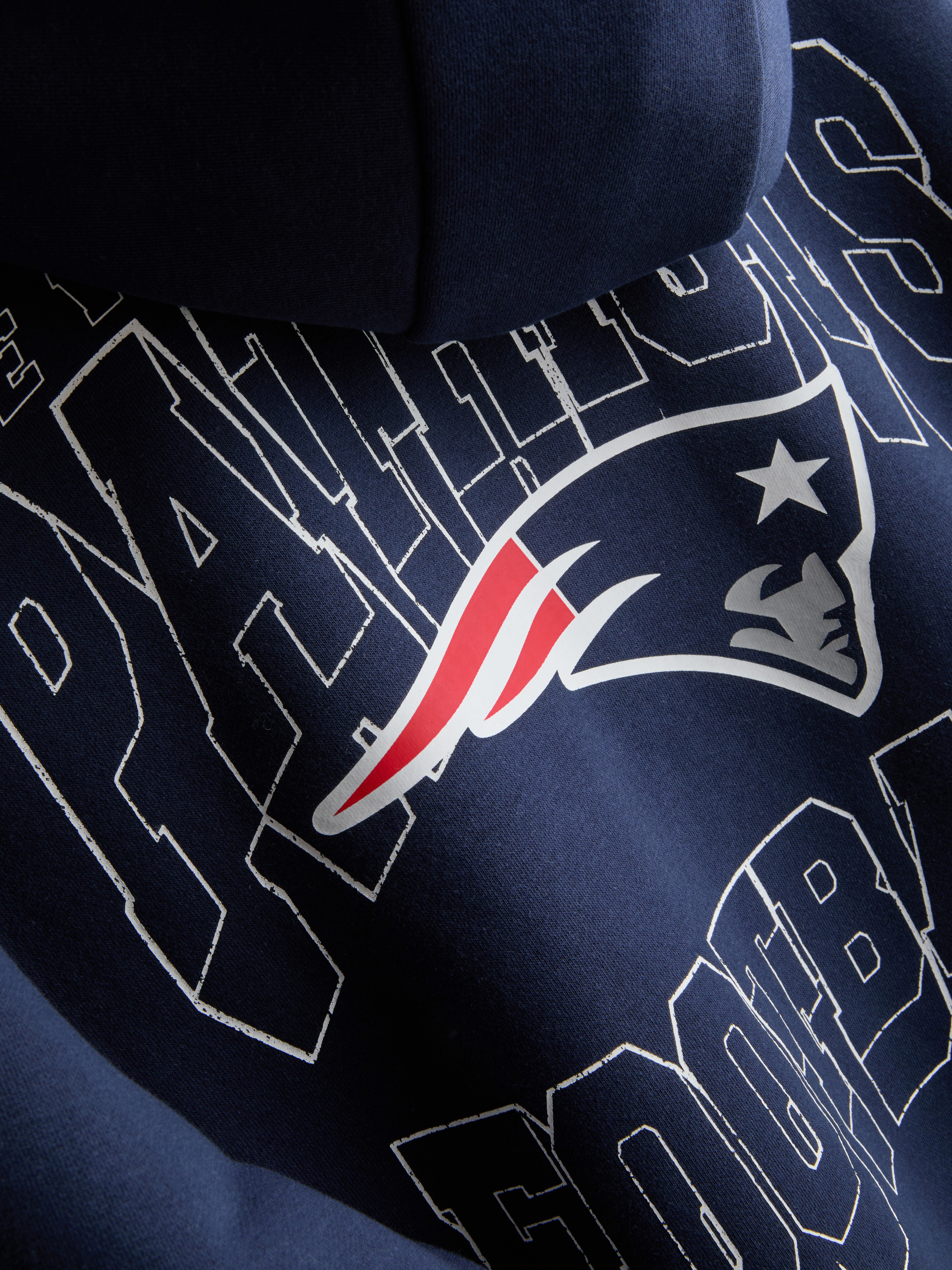 NFL New England Patriots Graphic Hoodie
