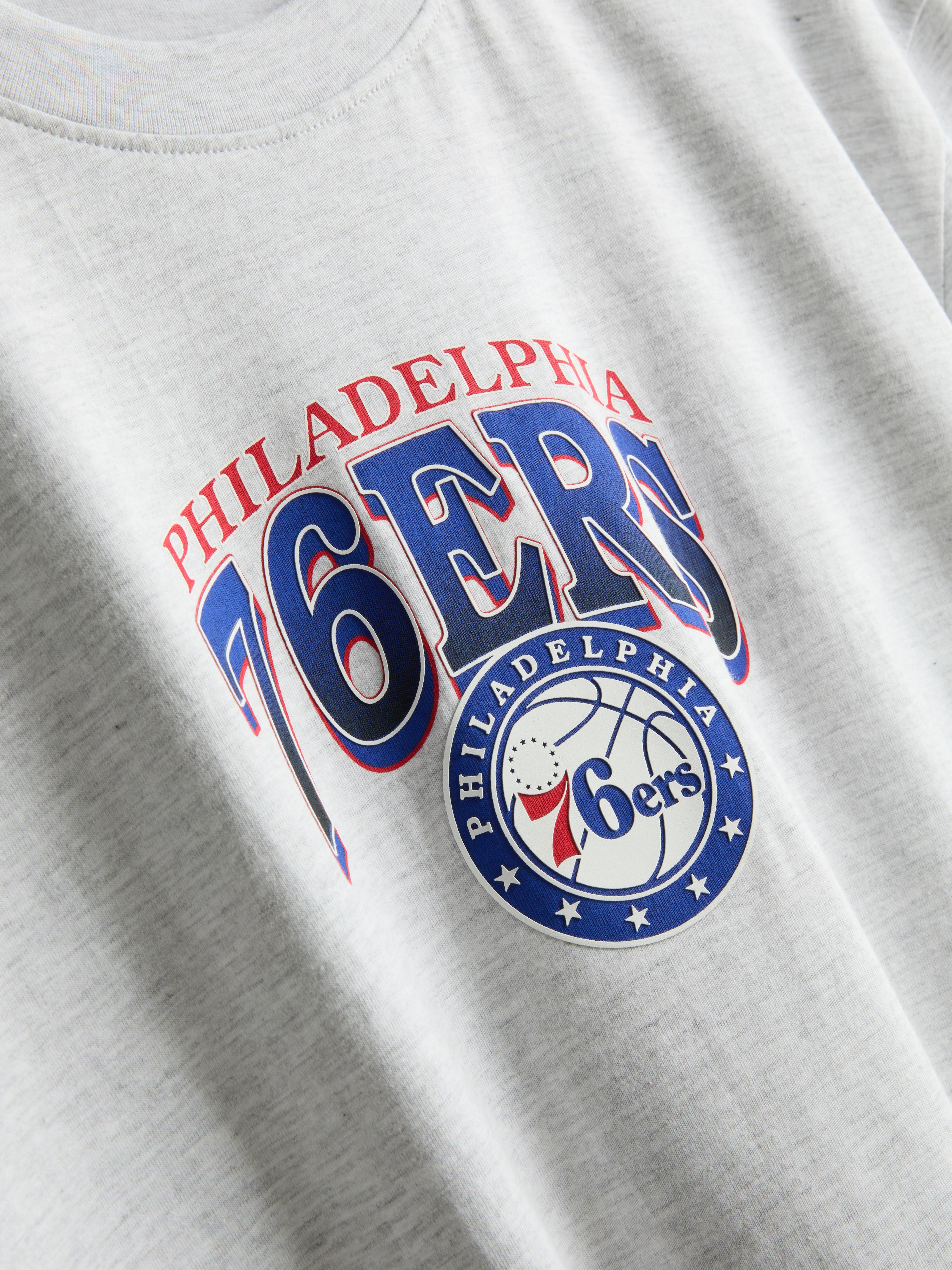 NBA Philadelphia 76ers Pure Cotton Graphic T-Shirt