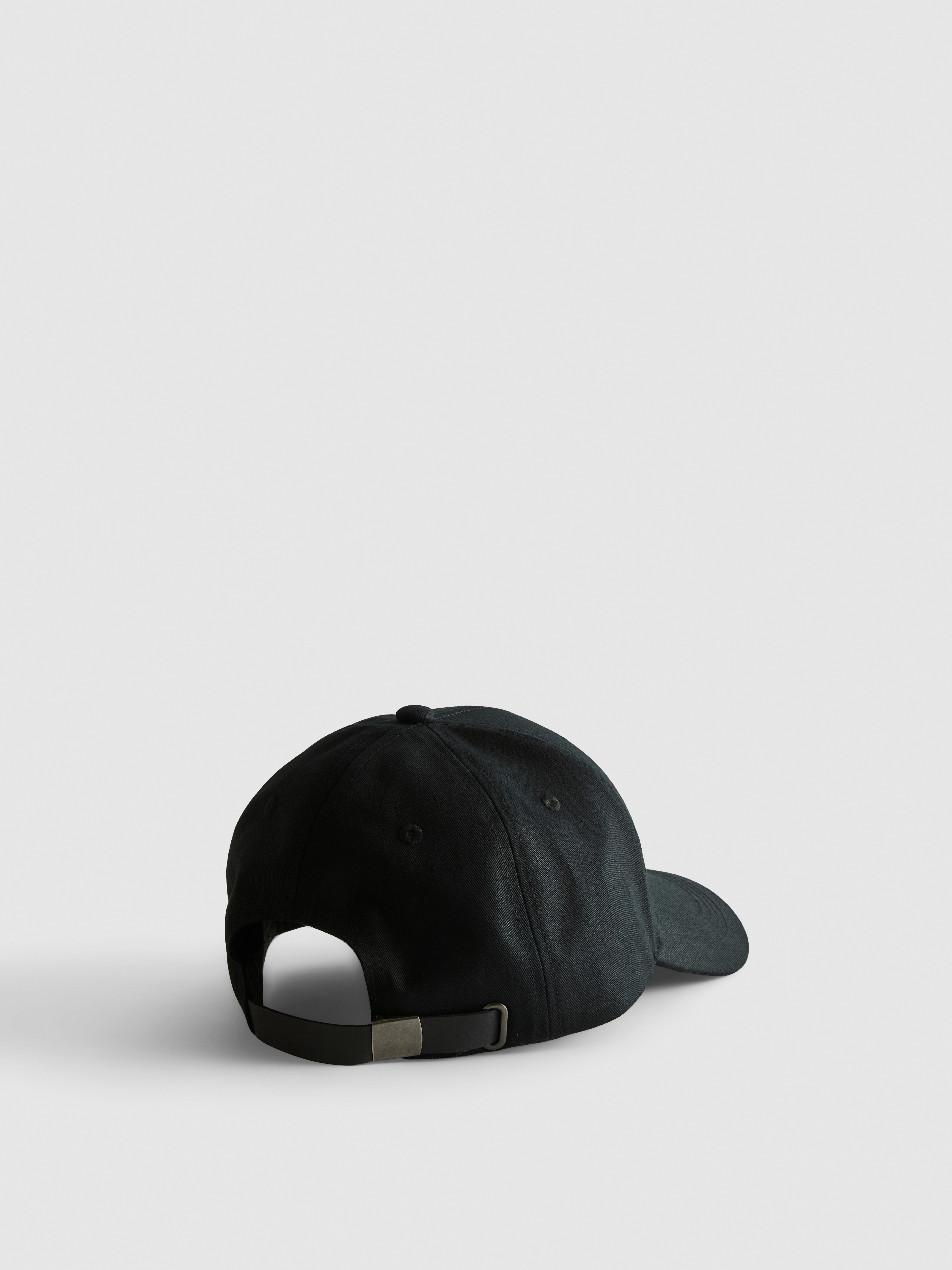 Men's Black LA Embroidered Baseball Cap | Primark