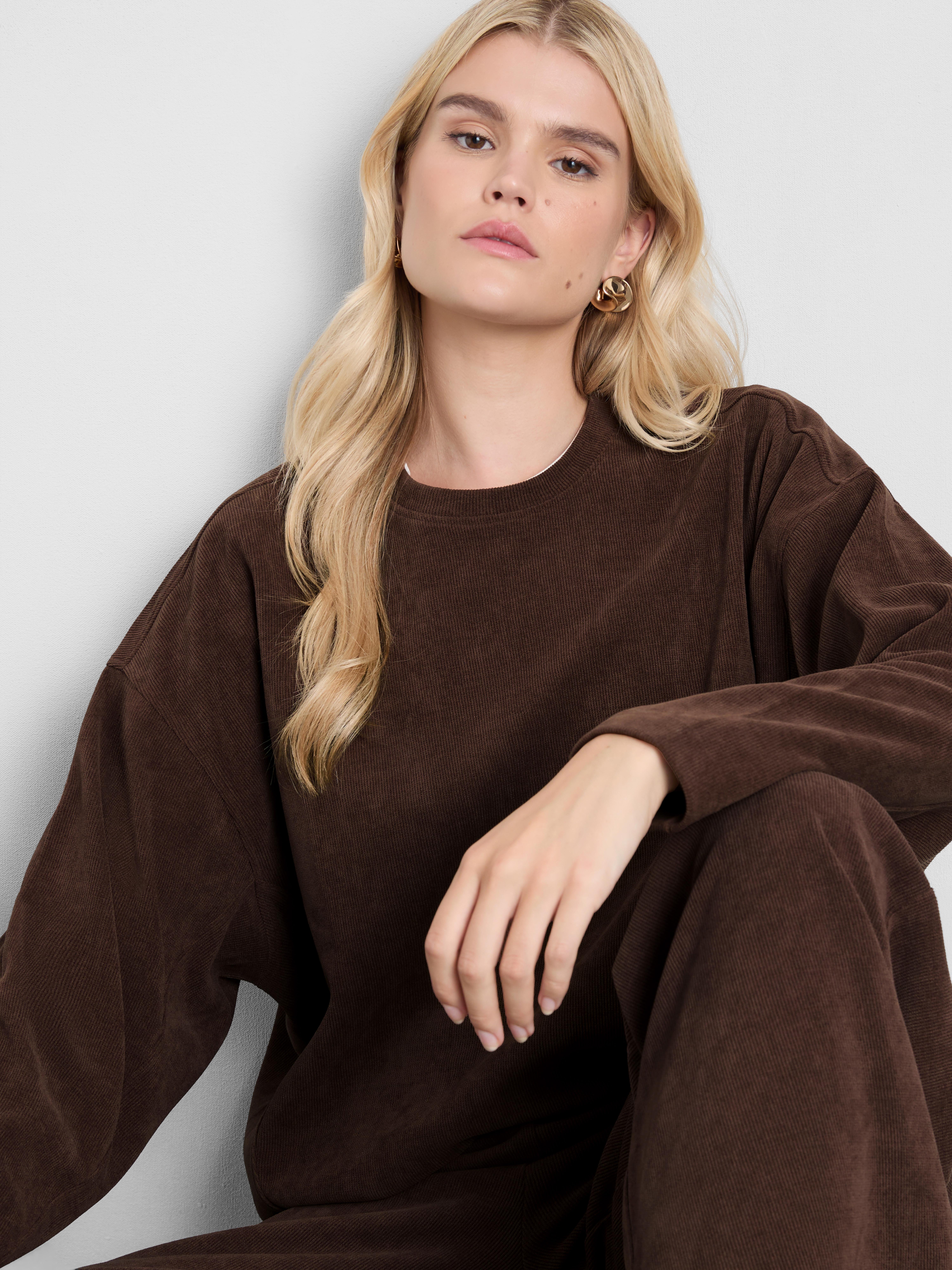 Relaxed Ribbed Sweatshirt