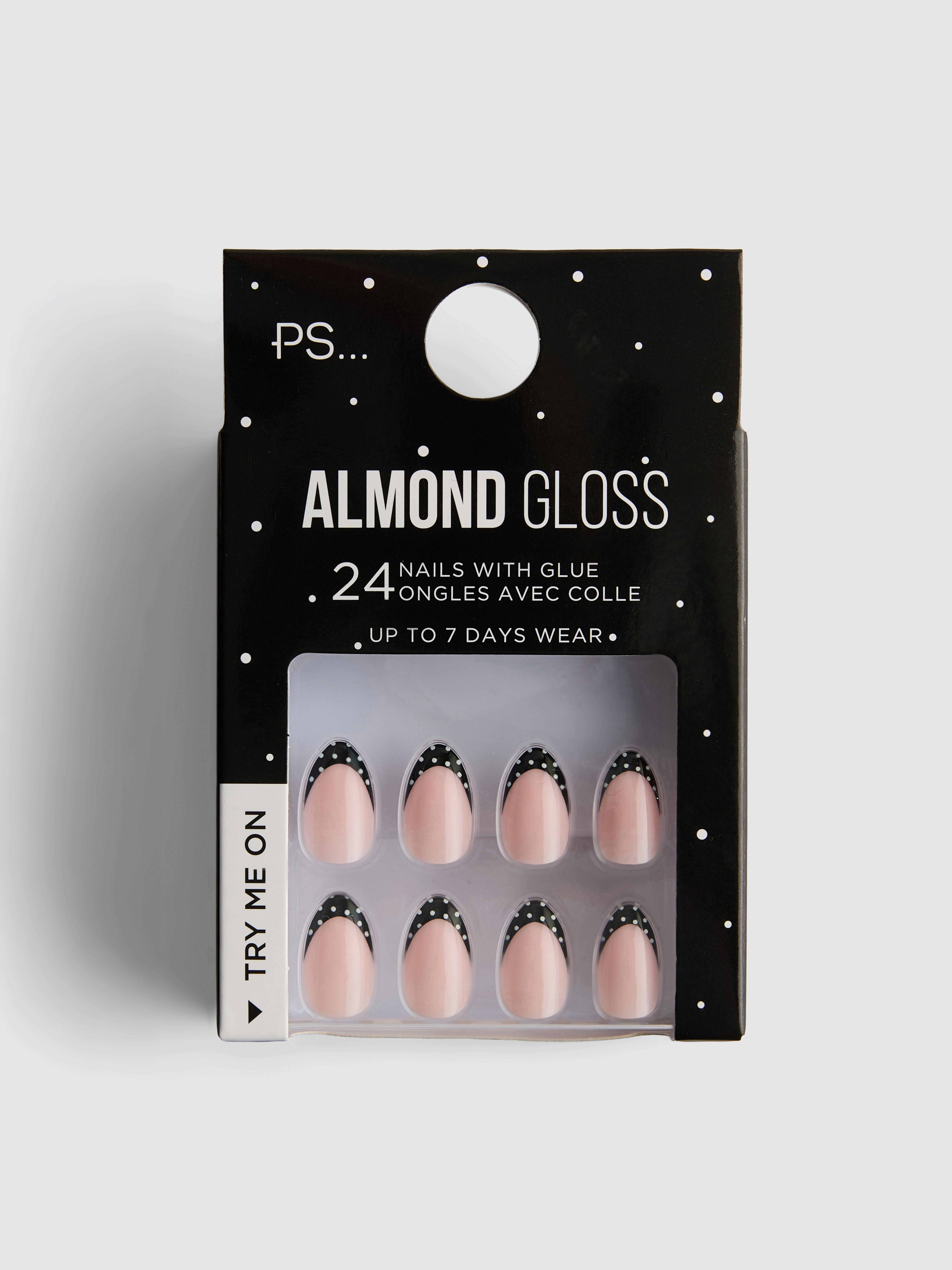 PS... Amandelvormige kunstnagels met gestipte tip