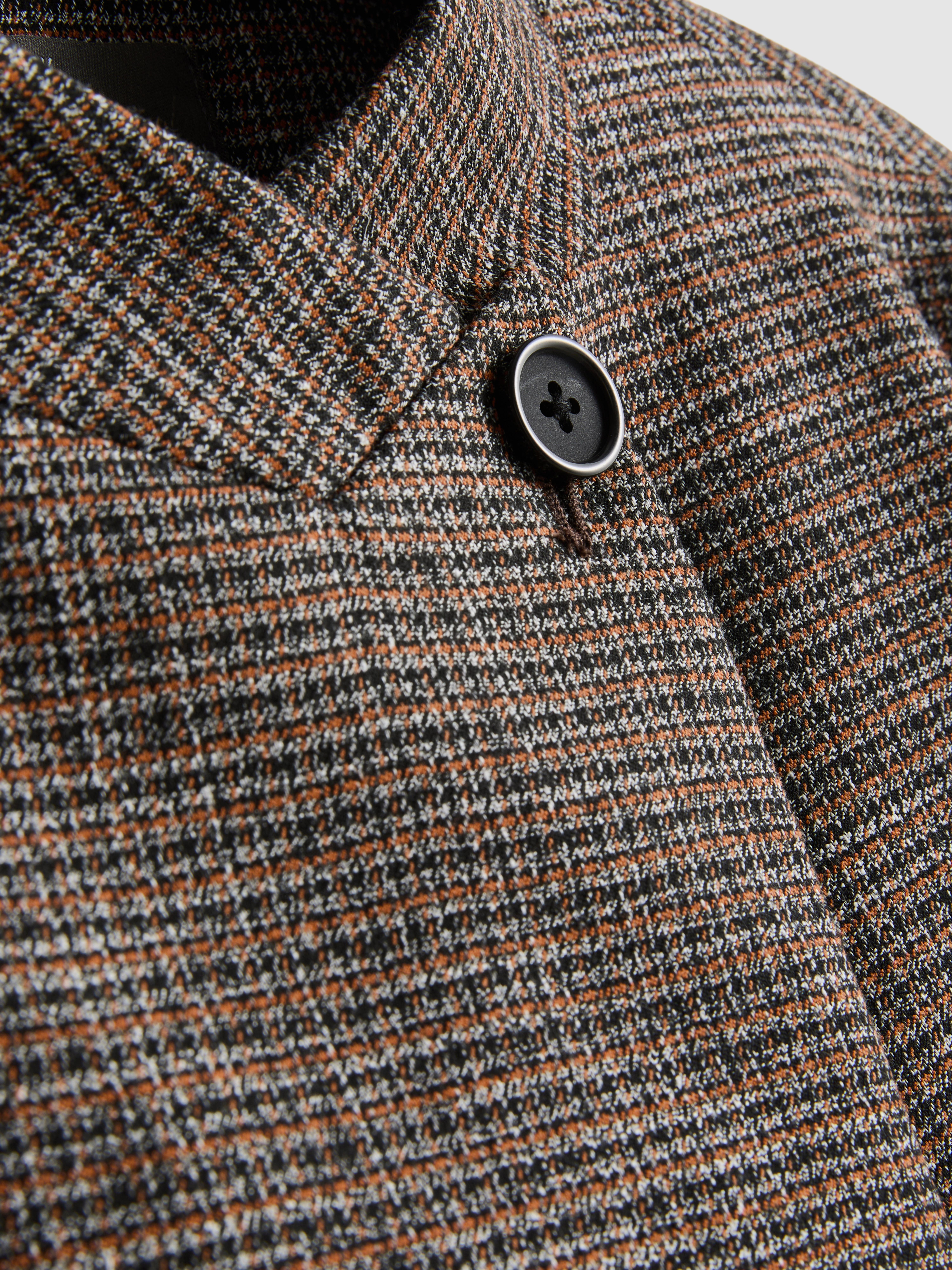 Cropped High-Neck Plaid Blazer