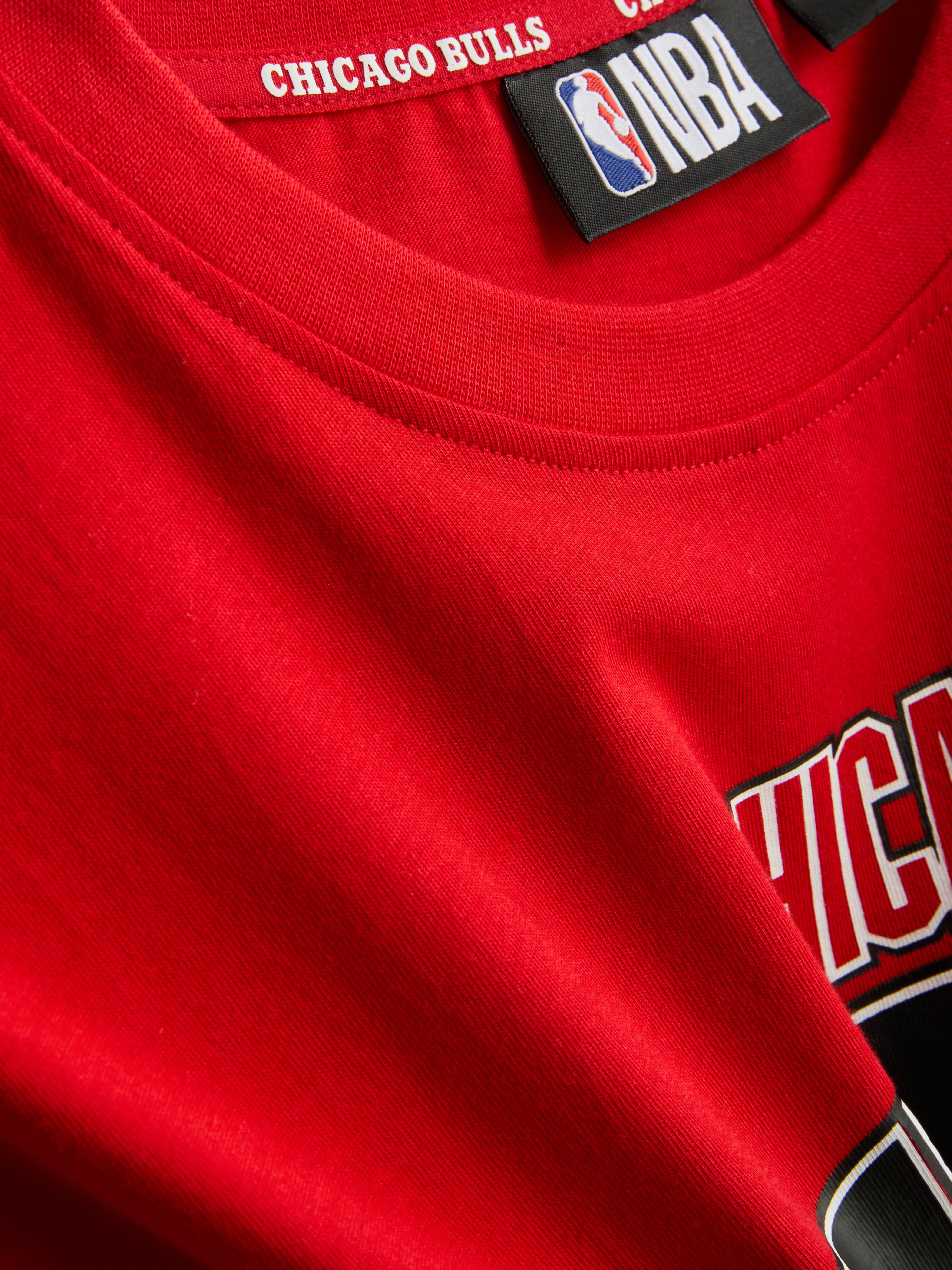 NBA Chicago Bulls Pure Cotton Graphic T-Shirt