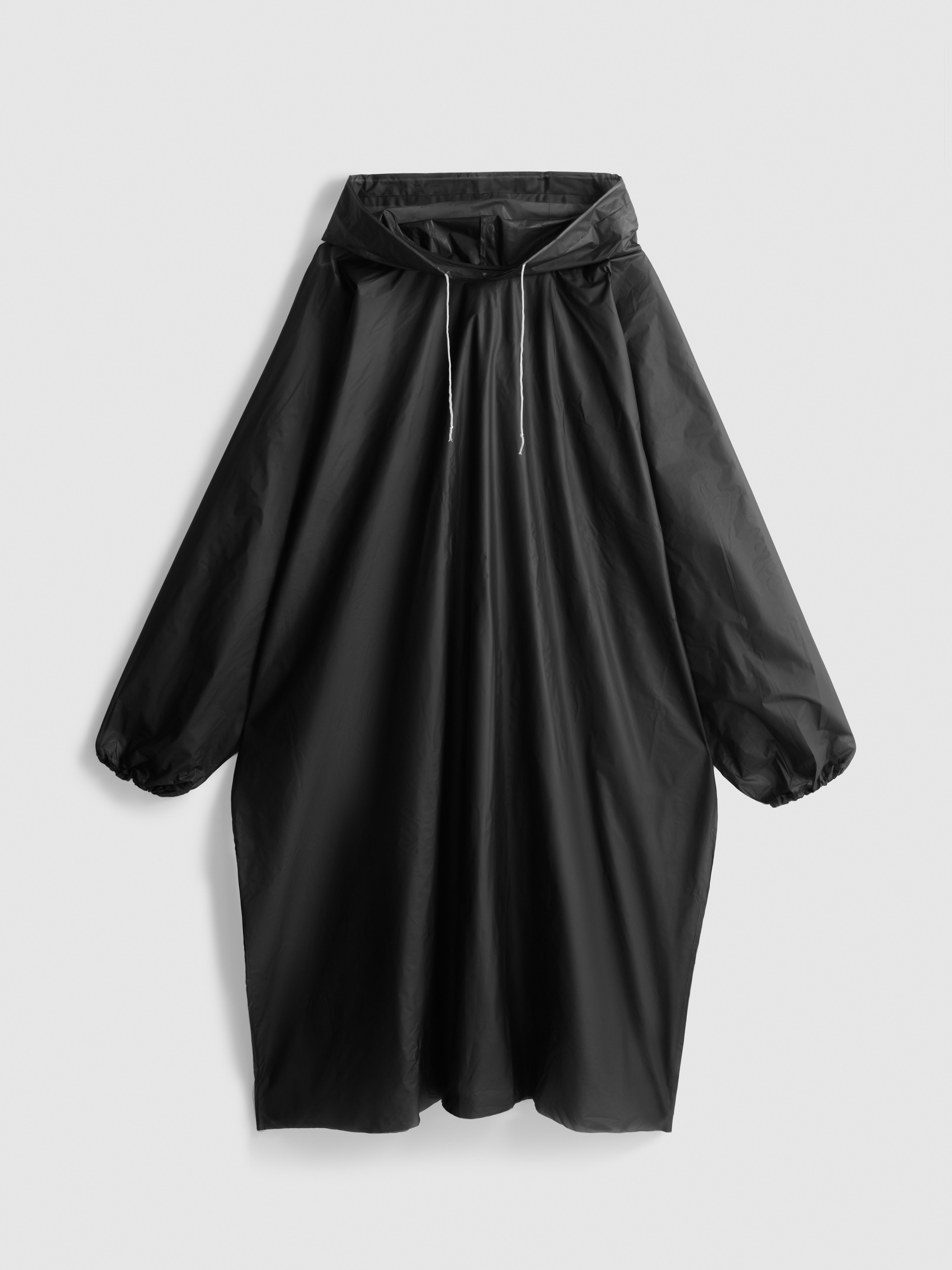 Verstaubarer Regenponcho Schwarz