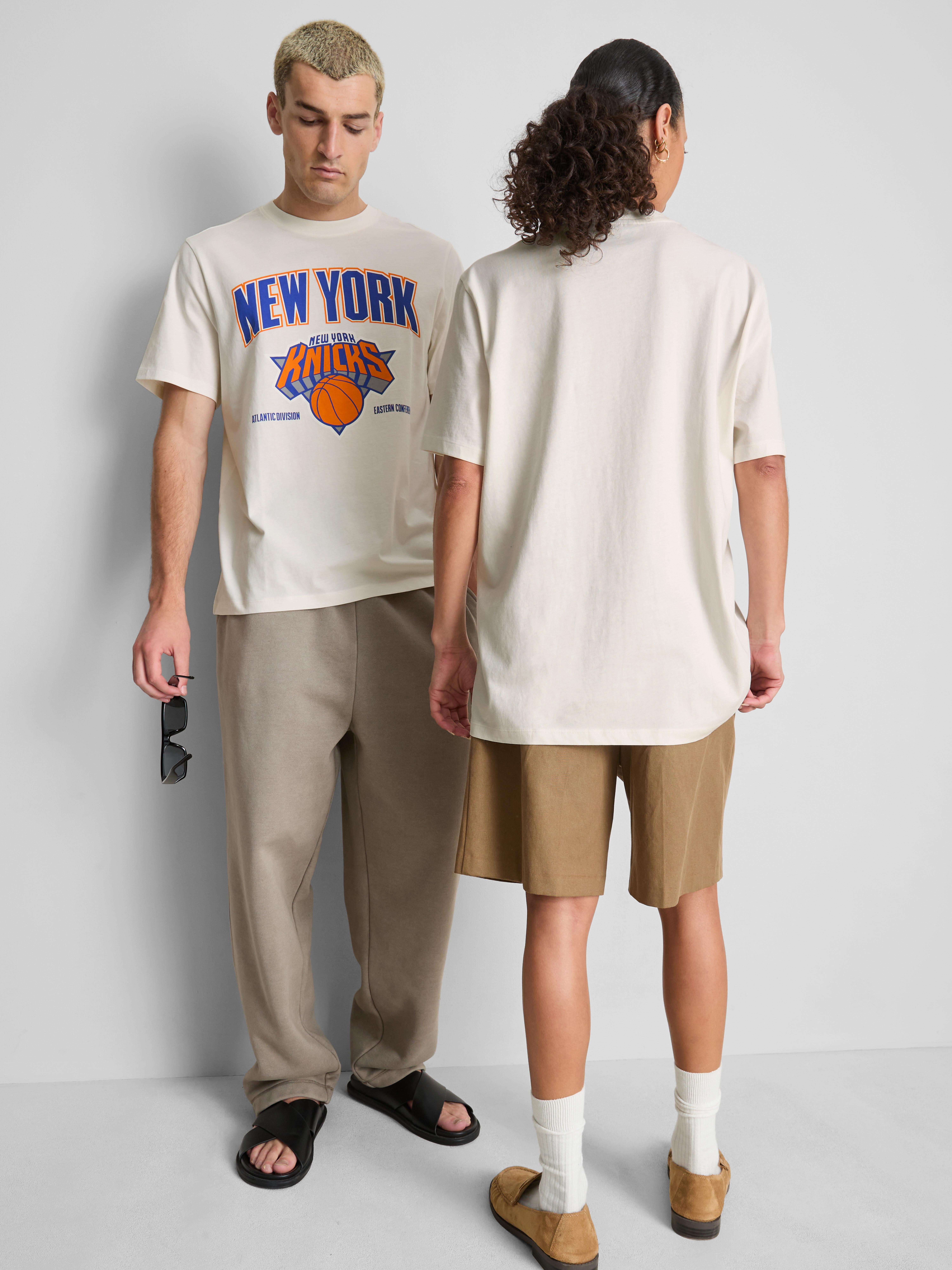 NBA New York Knicks Graphic T-Shirt