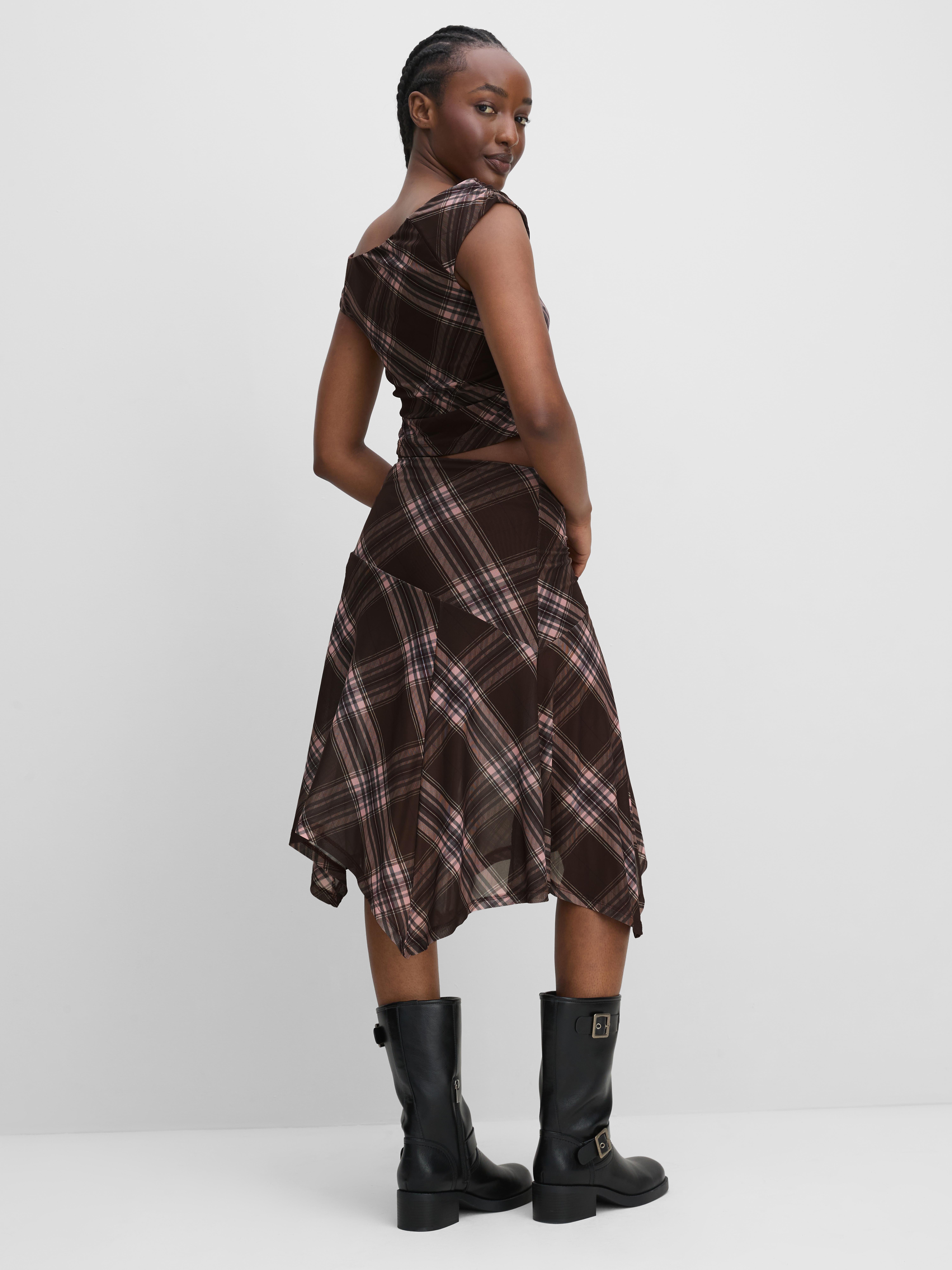 The Primark Scene | Check Hanky Hem Midi Skirt