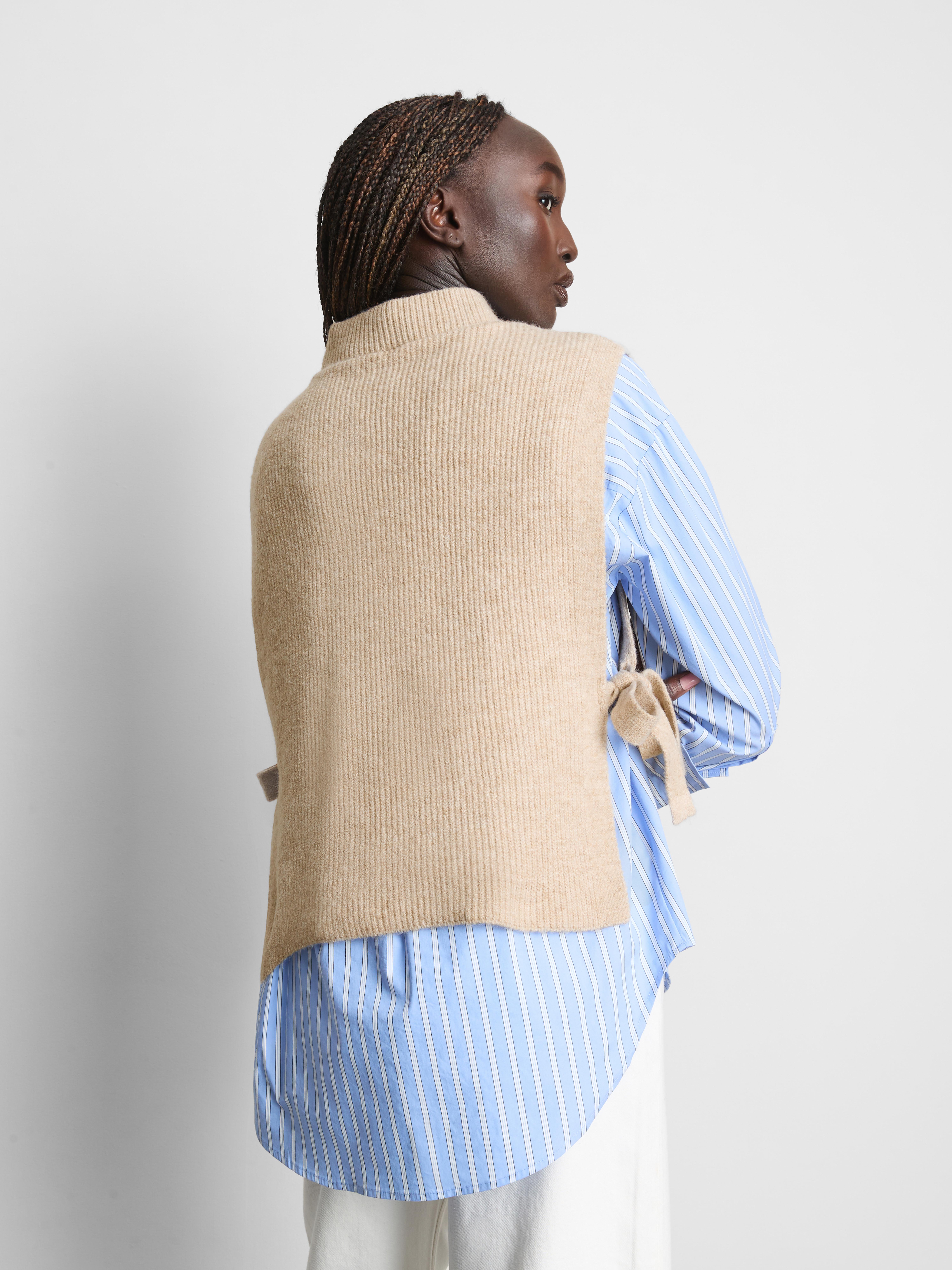 Rib-Knit Bib