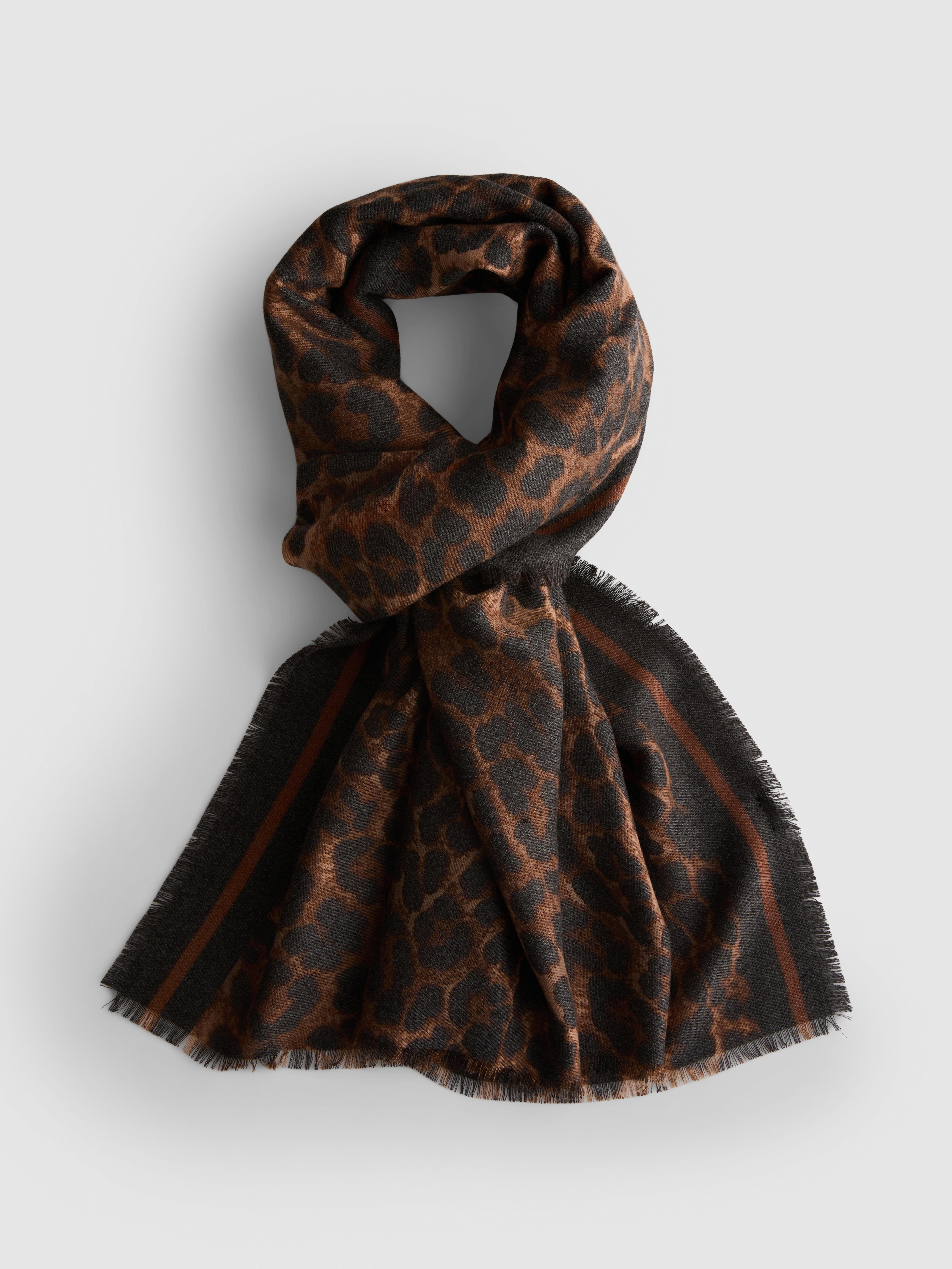 Woven Leopard Print Scarf