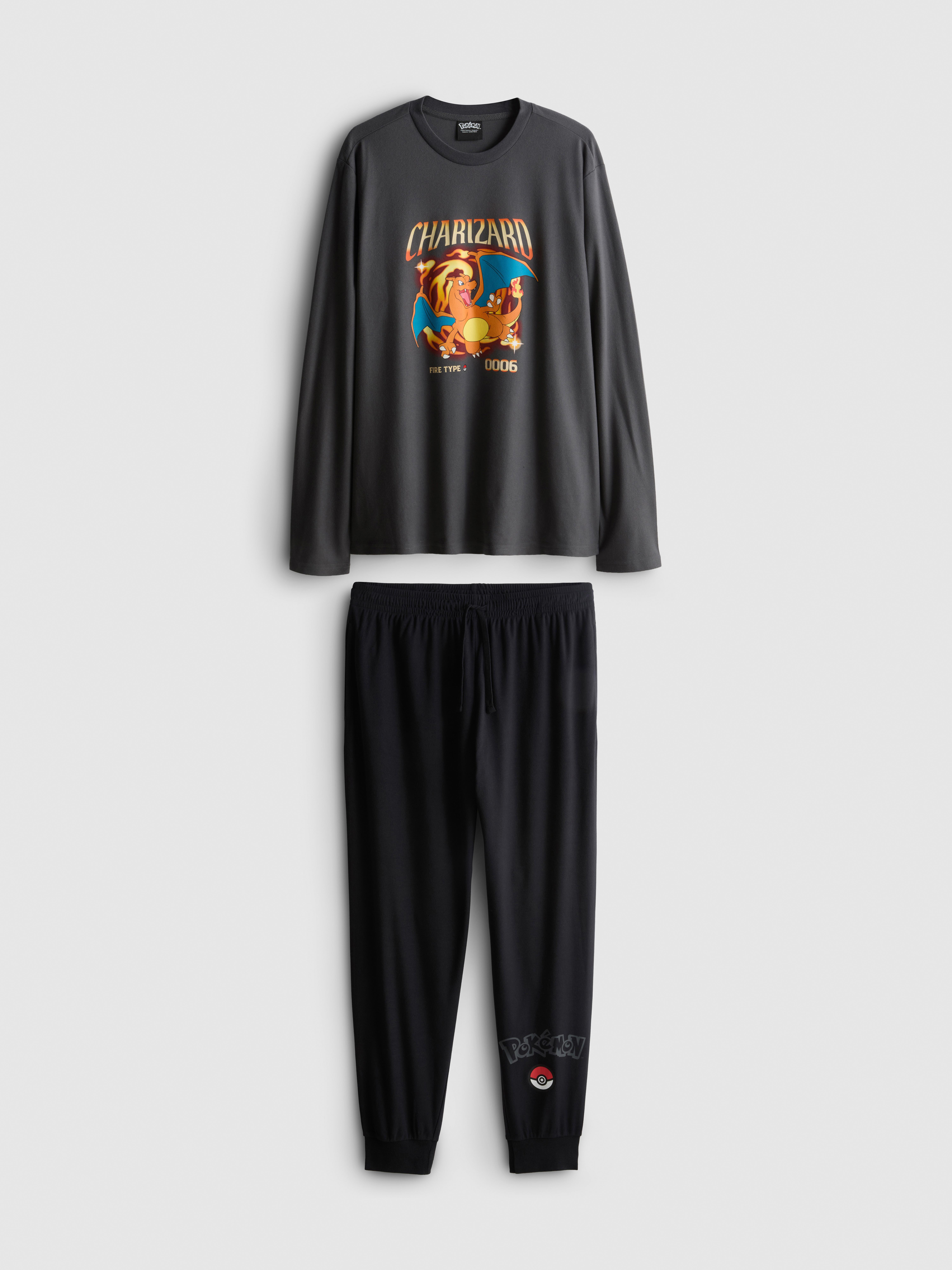 Pokémon Charizard Long Sleeve Pajamas