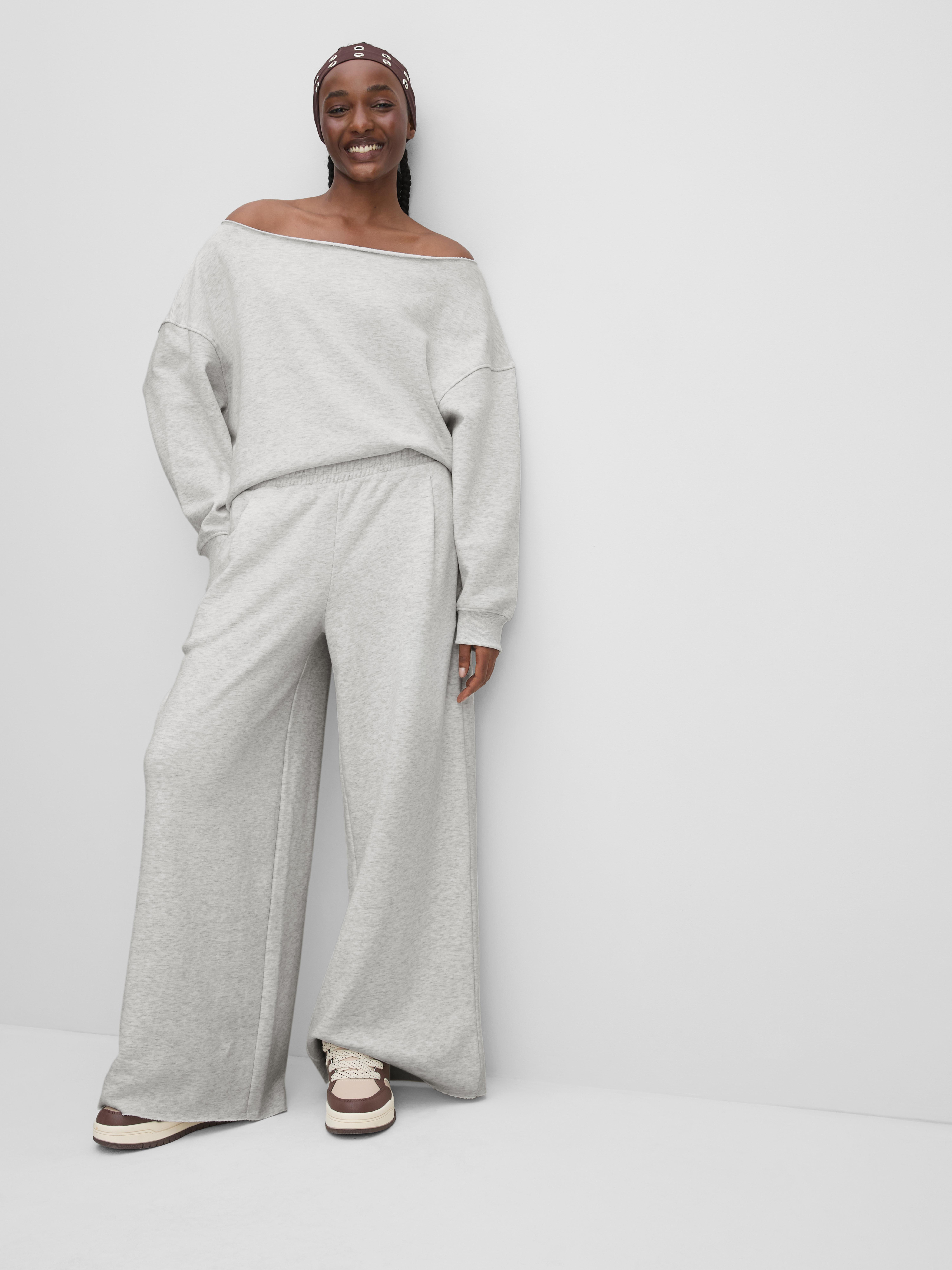 The Primark Scene | Cropped Off Shoulder Sweatshirt