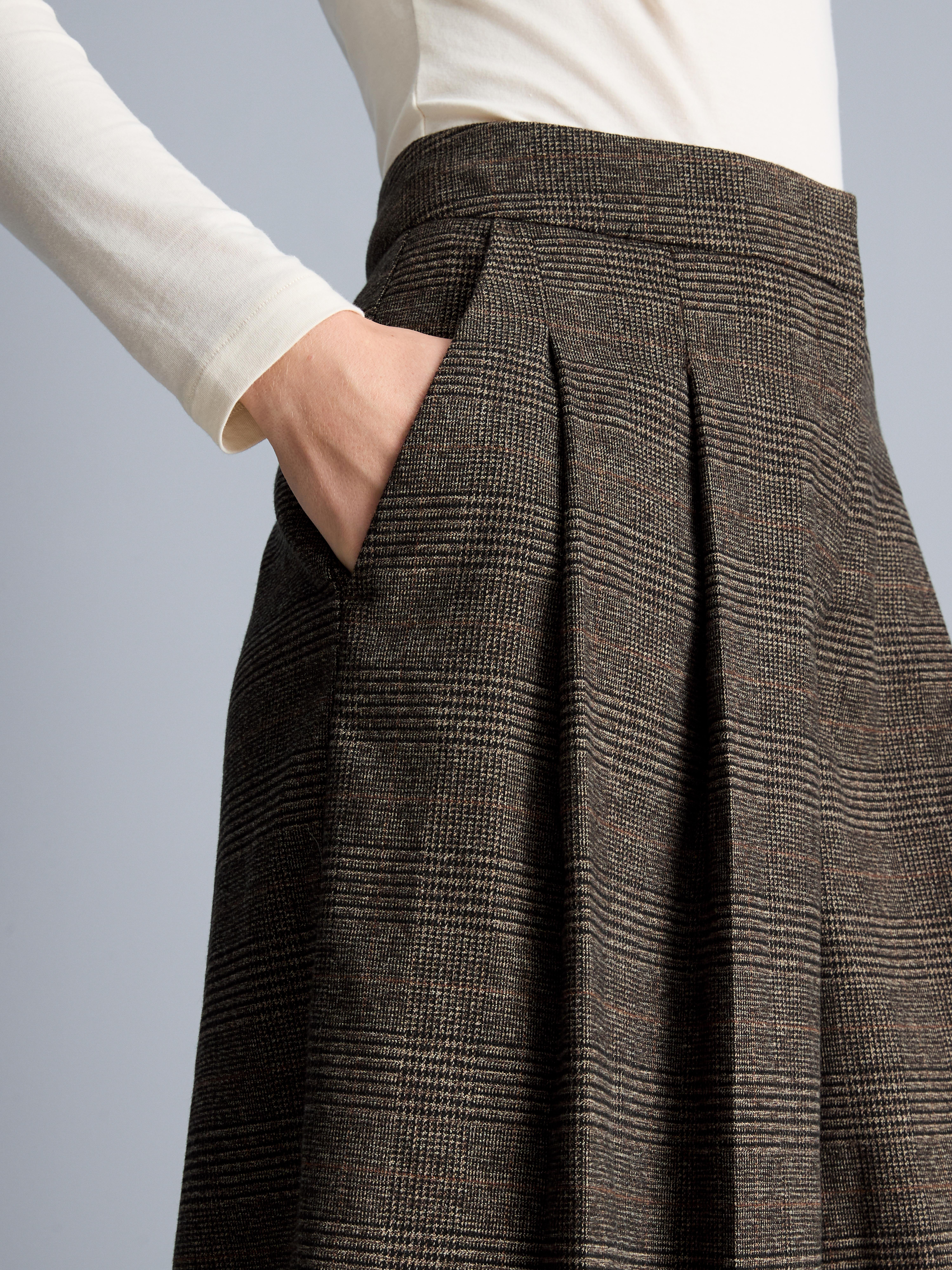 Pleated Plaid Culotte Pants