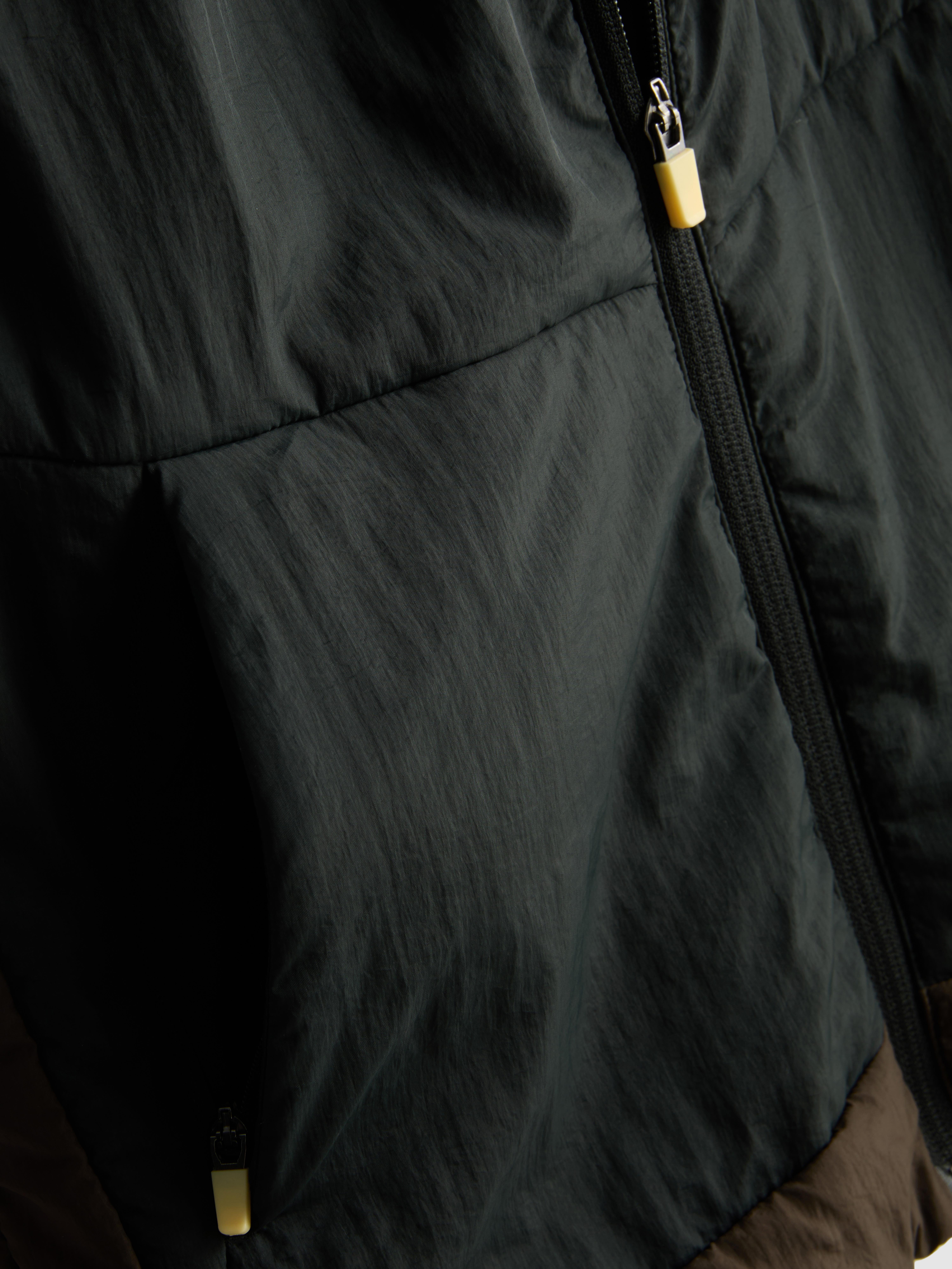 Boys Black 7-15yrs | Primark Form Sleeveless Jacket | Primark