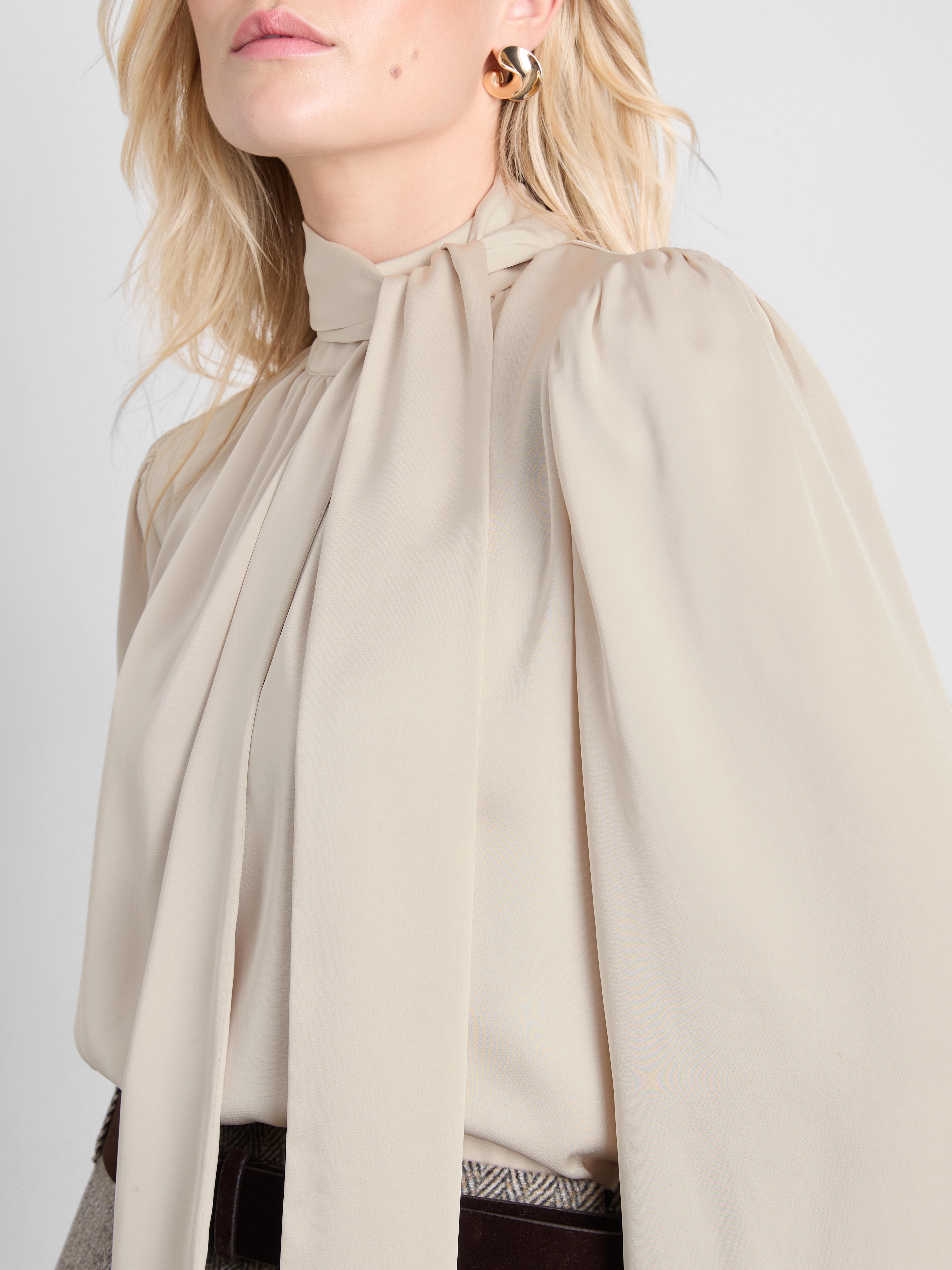 Satin Pussybow Blouse