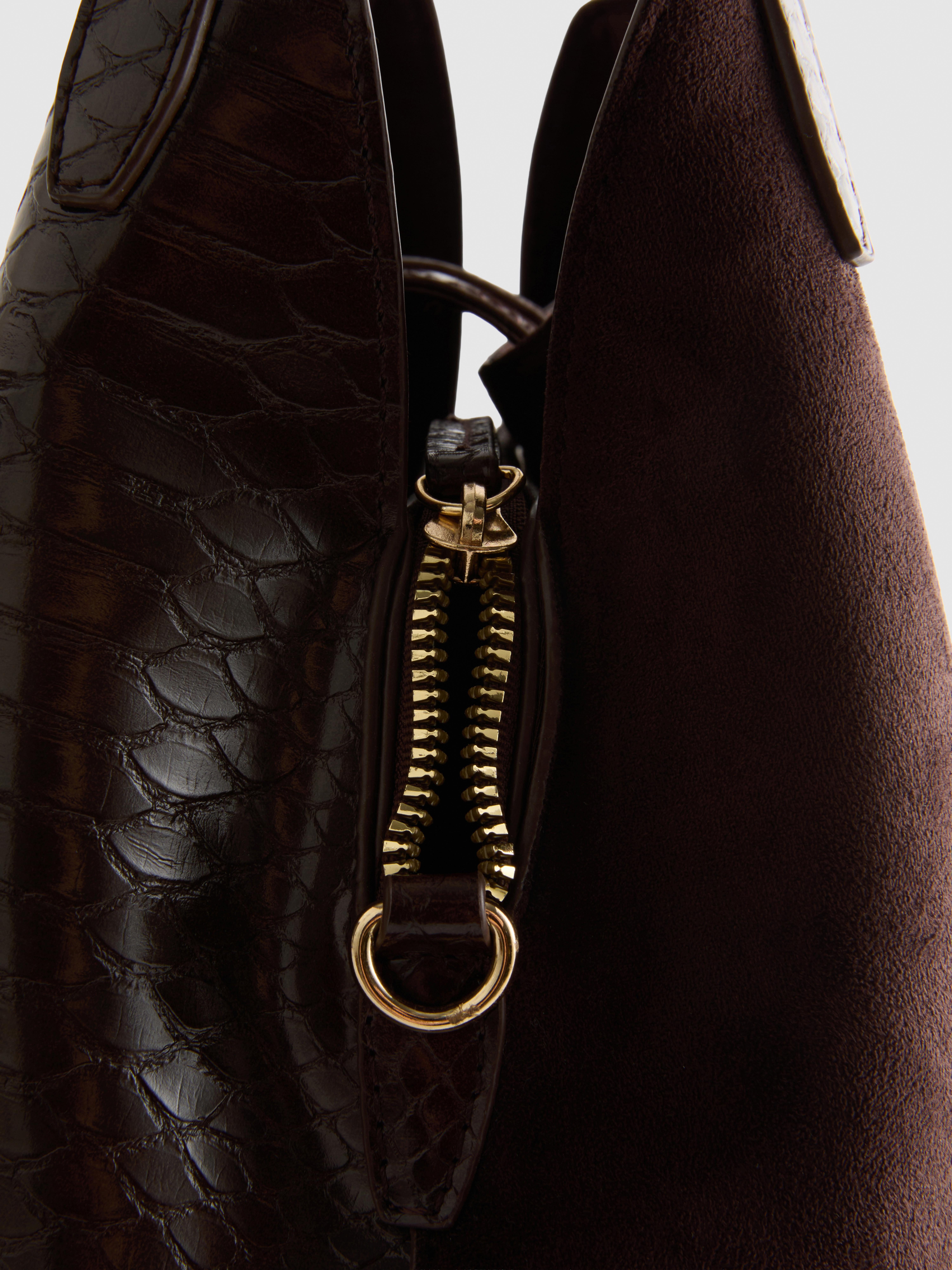 Snaffle Detail Textured Shoulder Bag