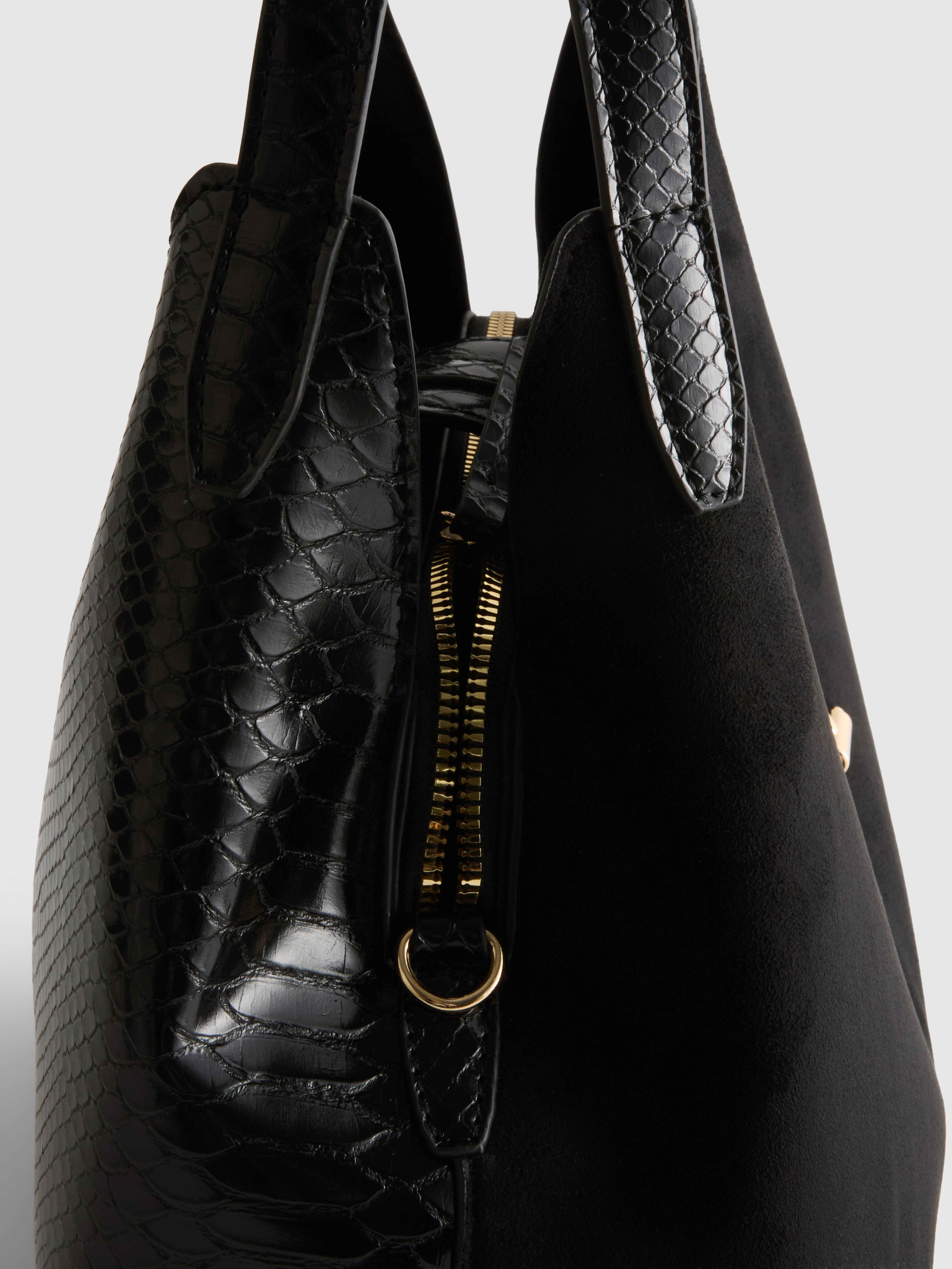 Snaffle Detail Textured Shoulder Bag