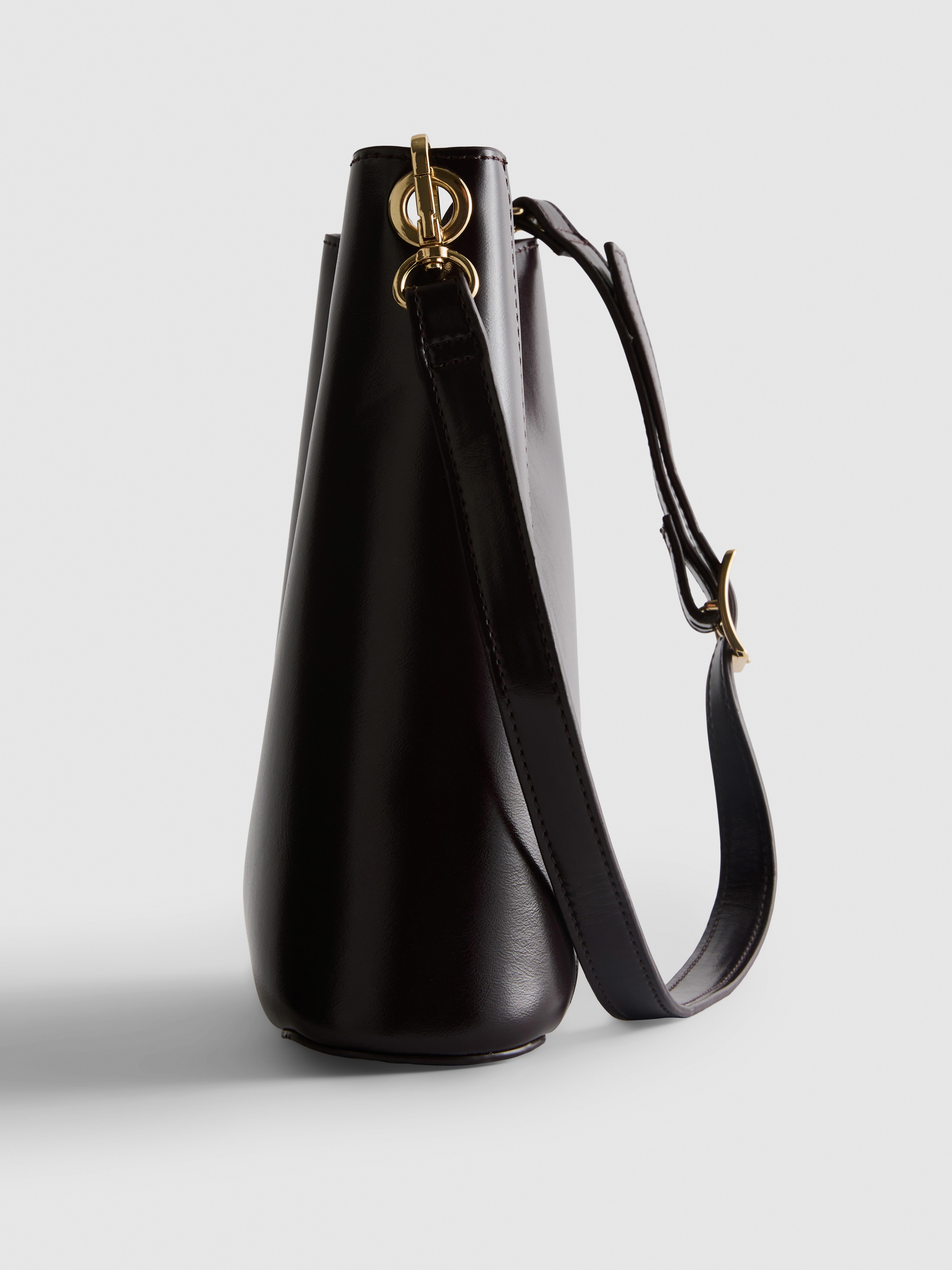 Paula Echevarría Faux Leather Tote Bag