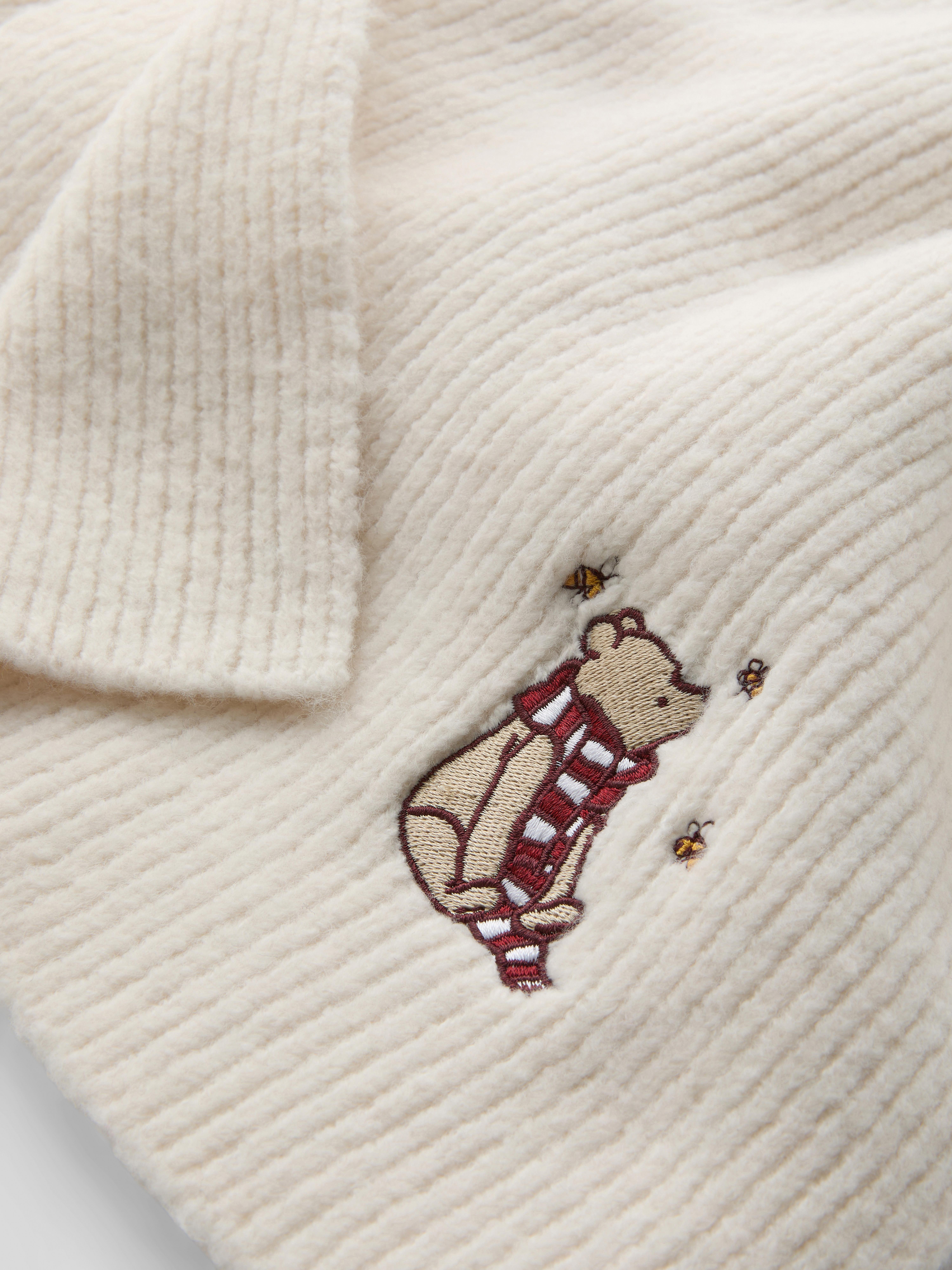 Disney's Winnie the Pooh Ribbed Scarf