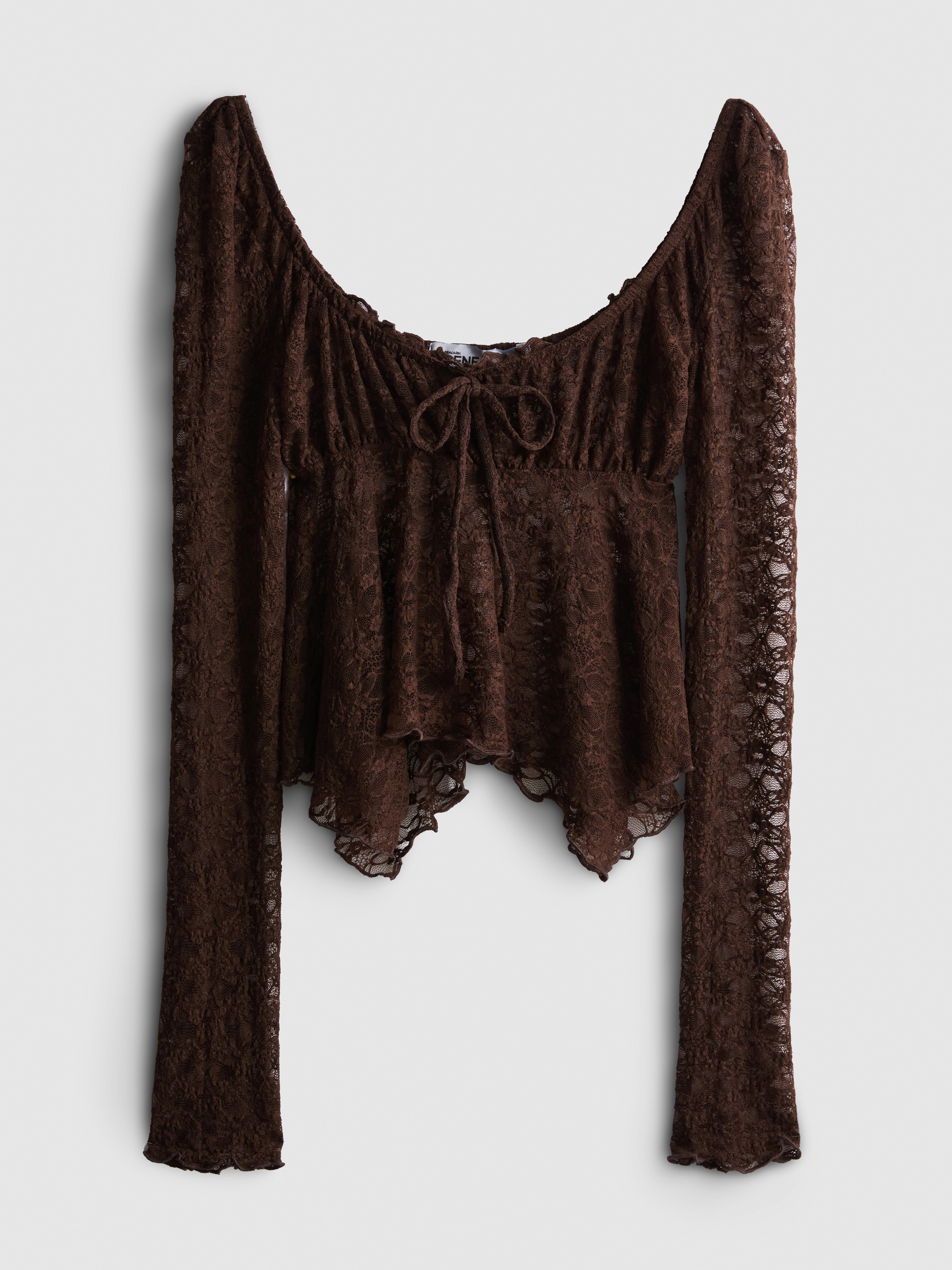 The Primark Scene | Asymmetric Lace Long Sleeve Top