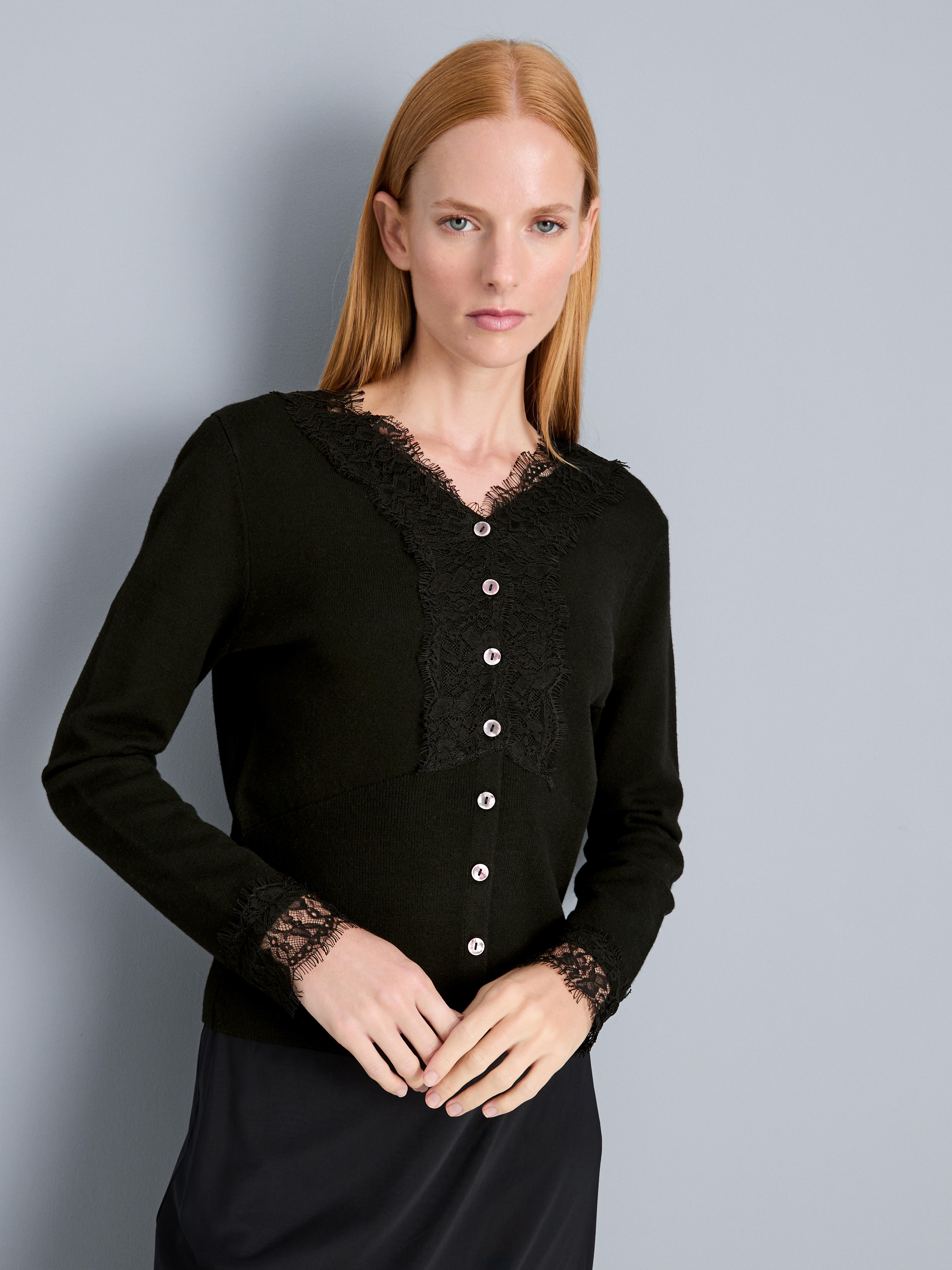 Lace Detail V-Neck Cardigan