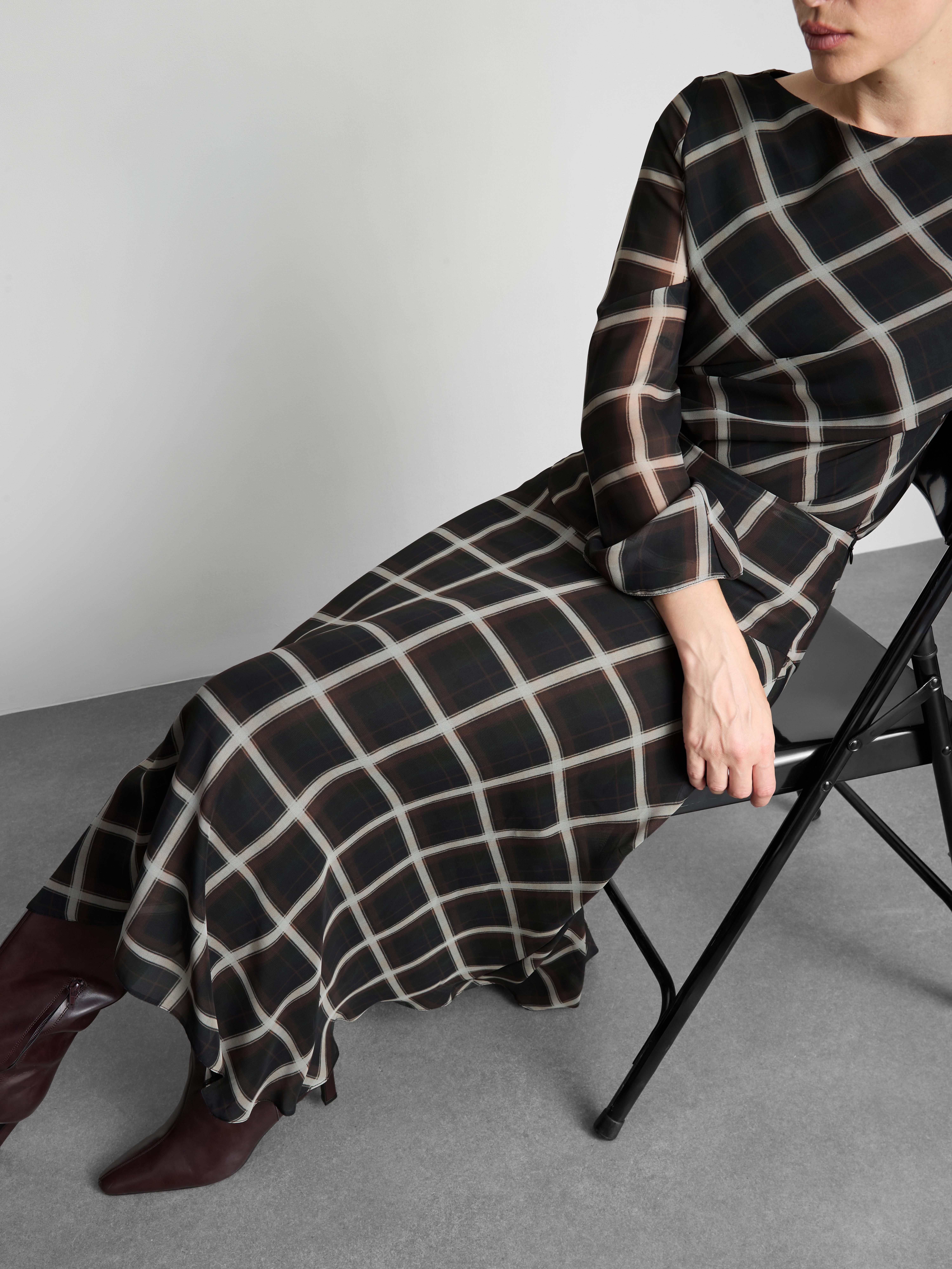 Chiffon Check Asymmetric Midi Skirt