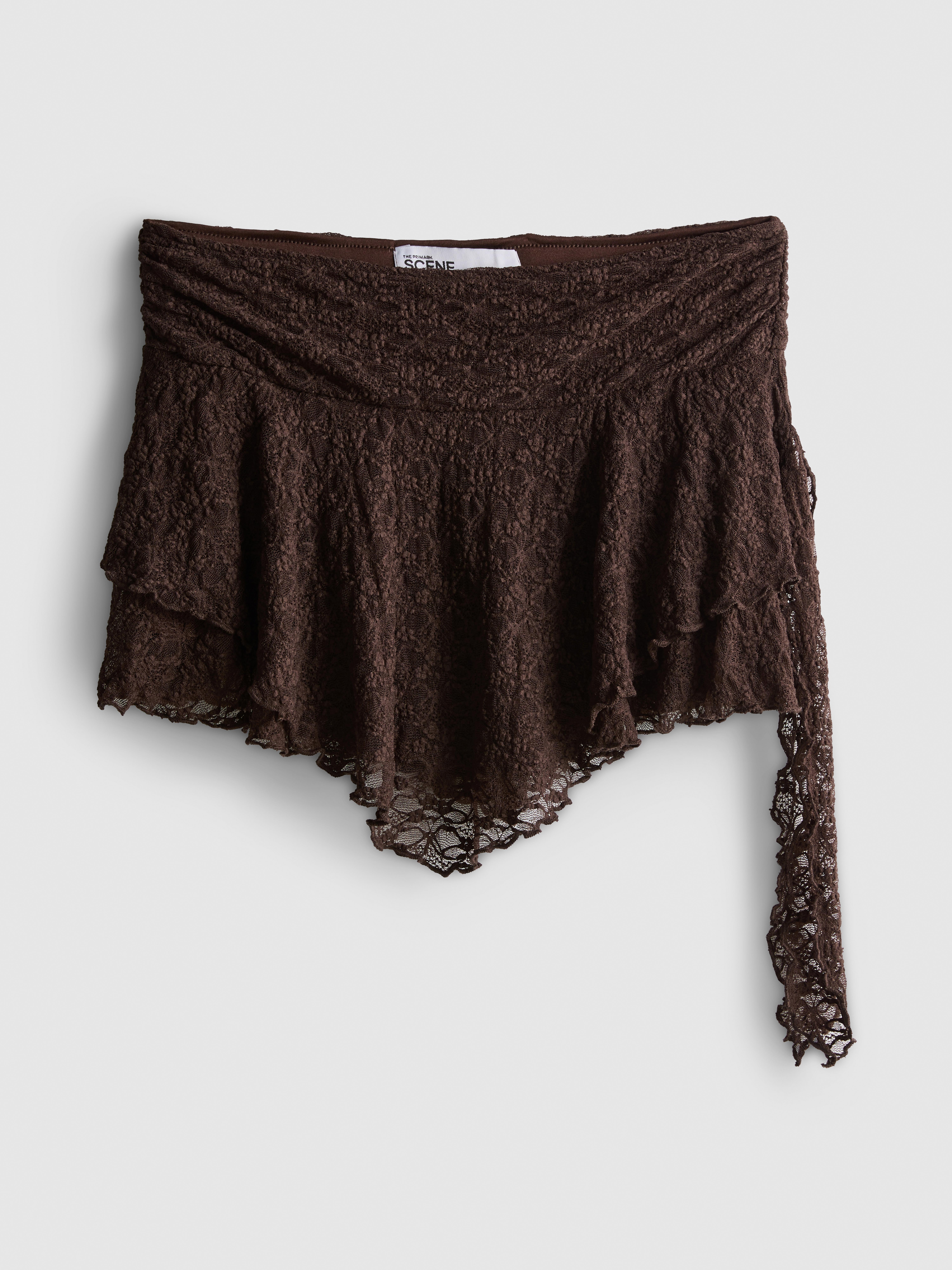 The Primark Scene | Asymmetric Lace Mini Skirt