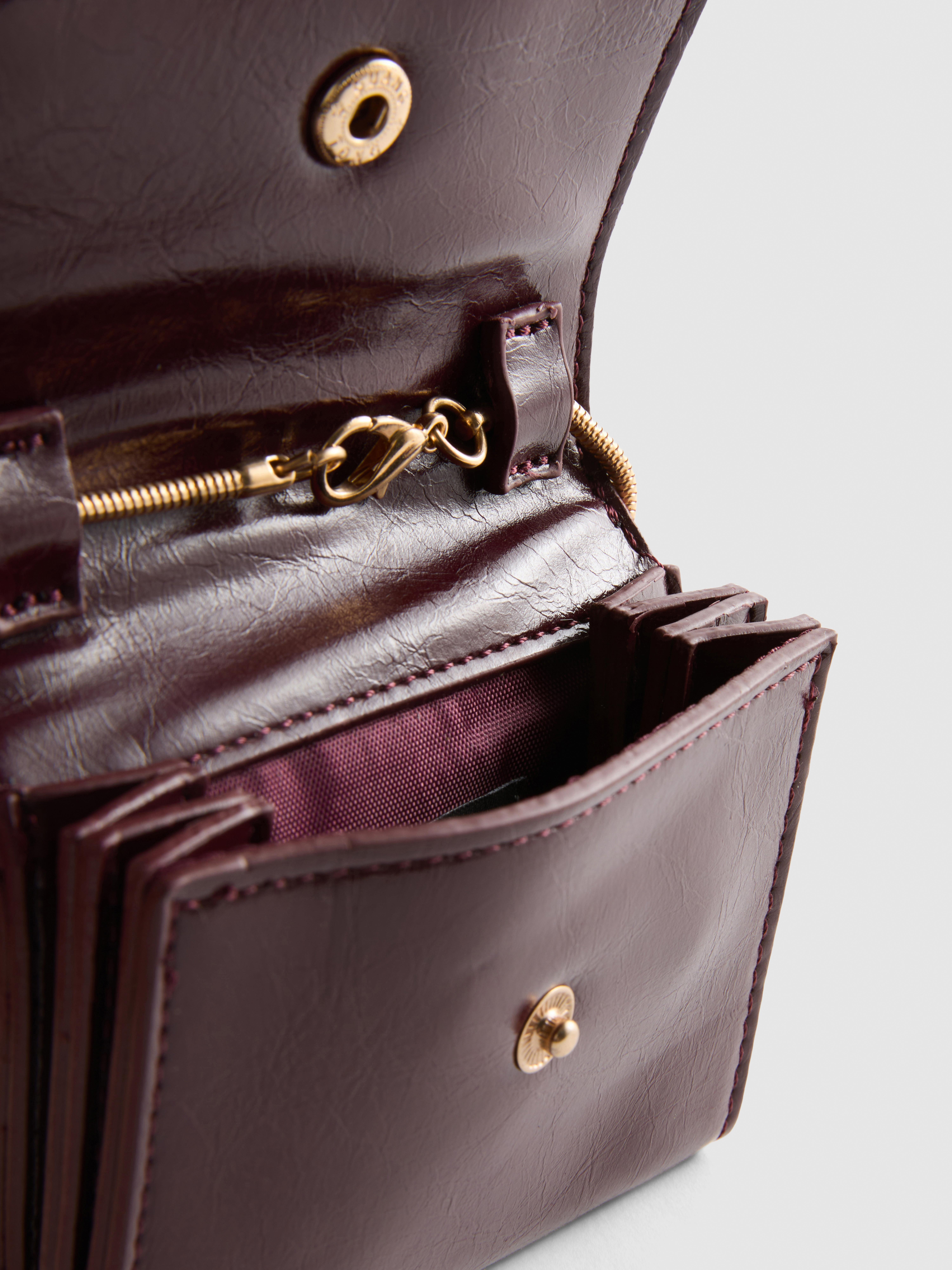 Paula Echevarría Faux Leather Snake Chain Crossbody Purse